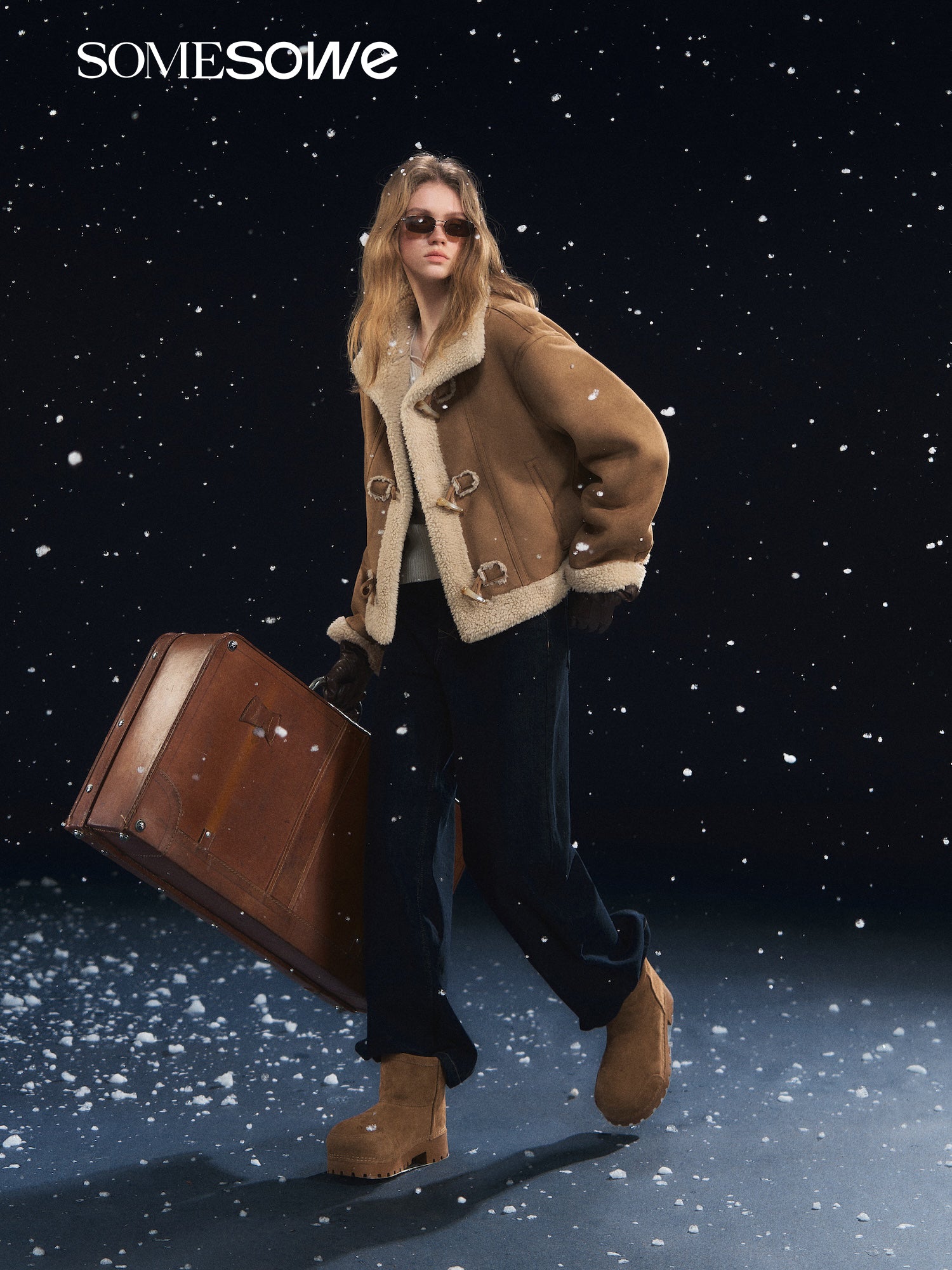 SOMESOWE S2508322 Cow horn breasted lambhair jacket