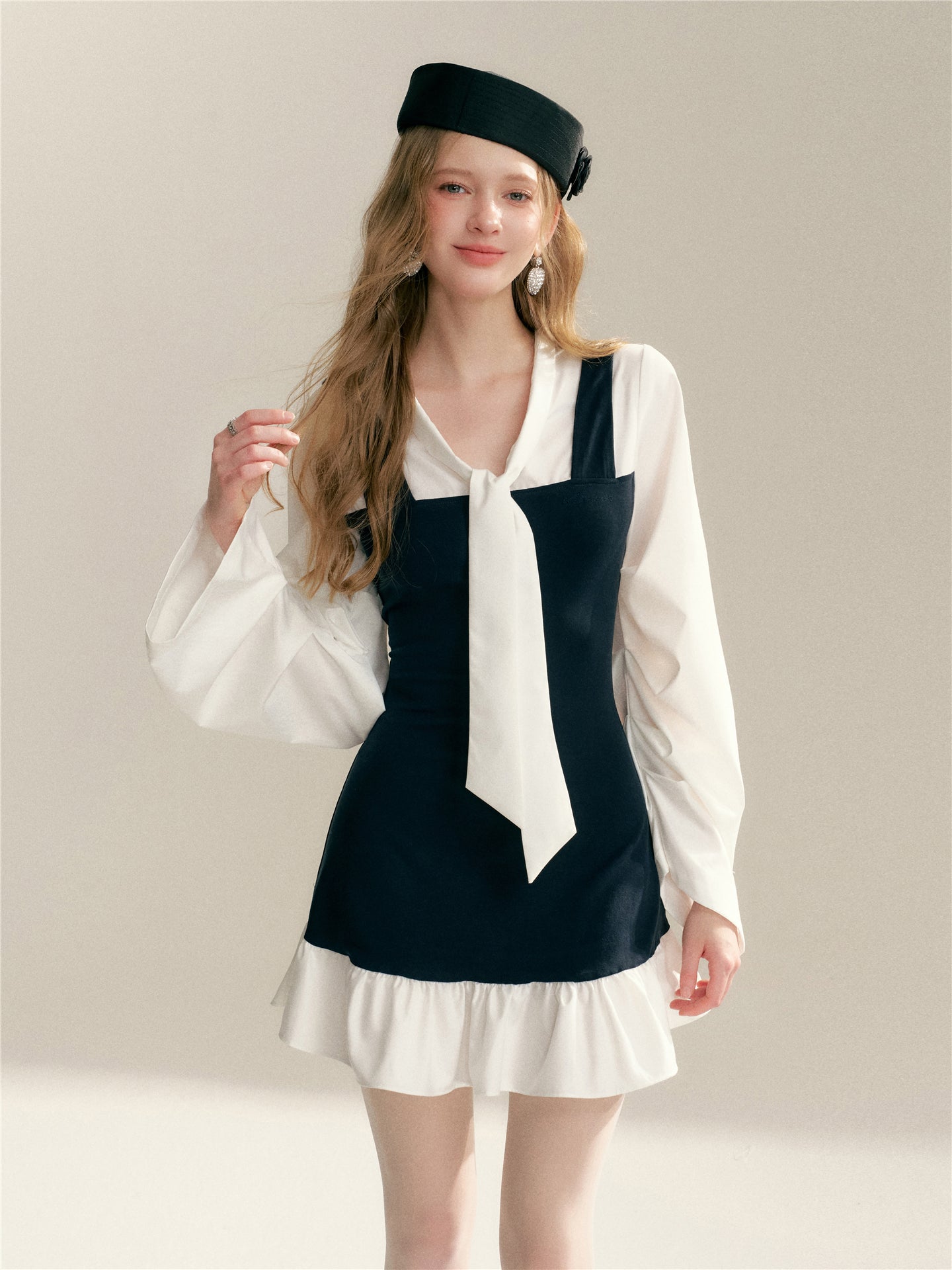 16DEWS 16D26015 Fake two V-neck lace up contrasting splicing slim fit dress