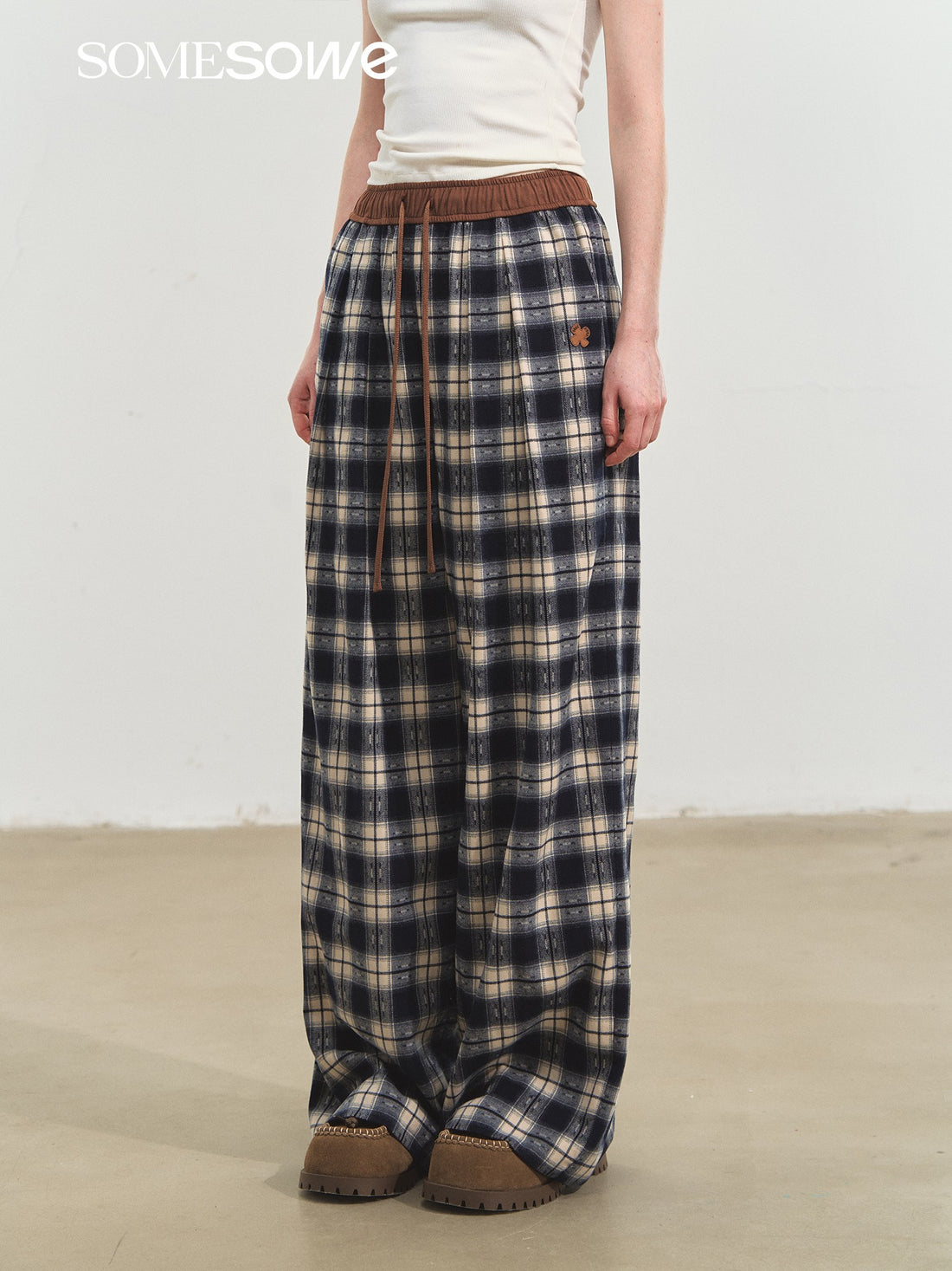 SOMESOWE S2508220 Lazy plaid wide leg casual pants