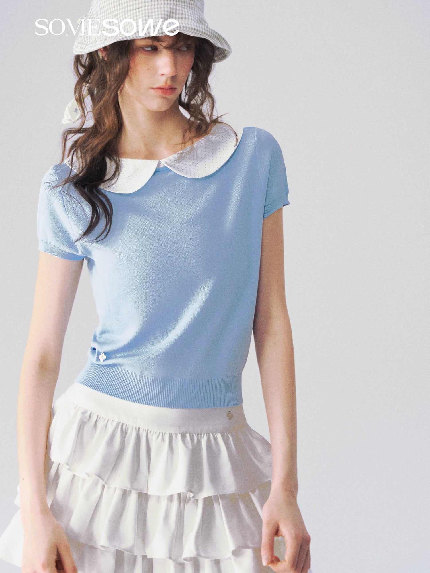 SOMESOWE S2609097 Doll collar patchwork knitted short sleeved shirt