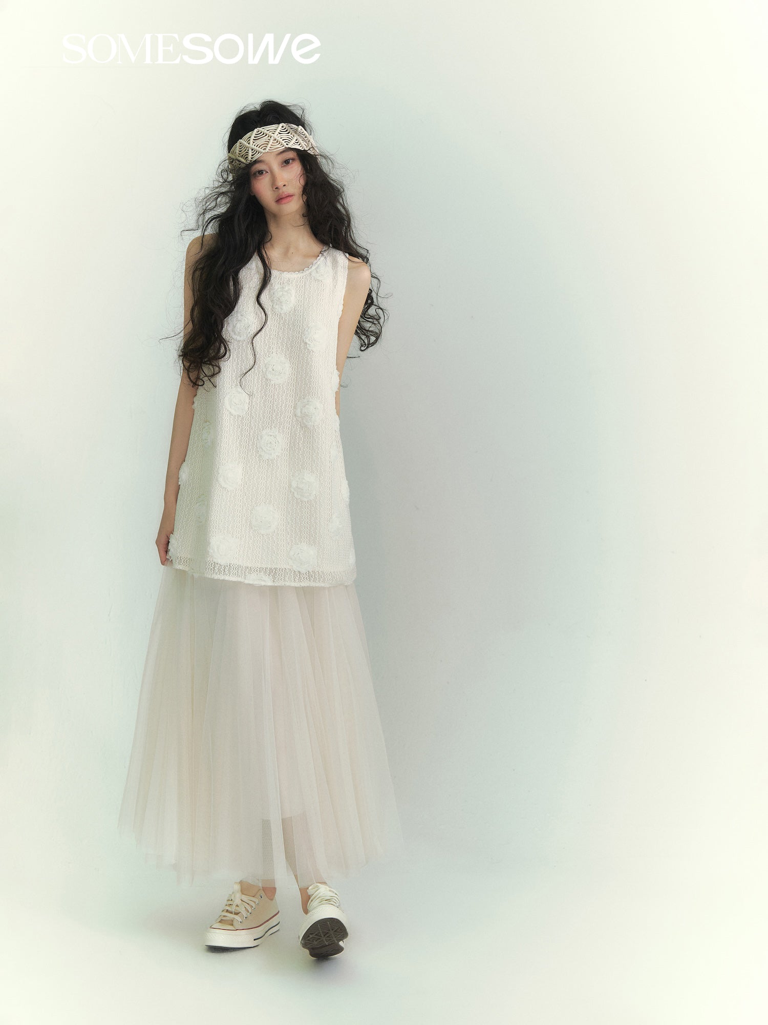 SOMESOWE S2609047 3D floral lace up vest dress