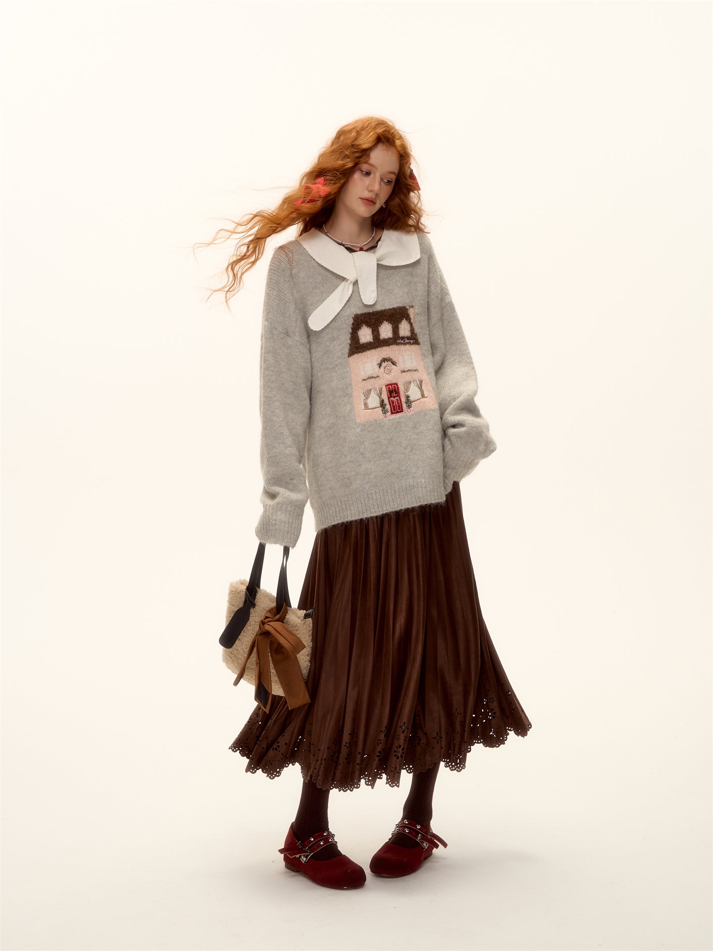 AsGony ASG25472 Jacquard embroidered round neck pullover sweater