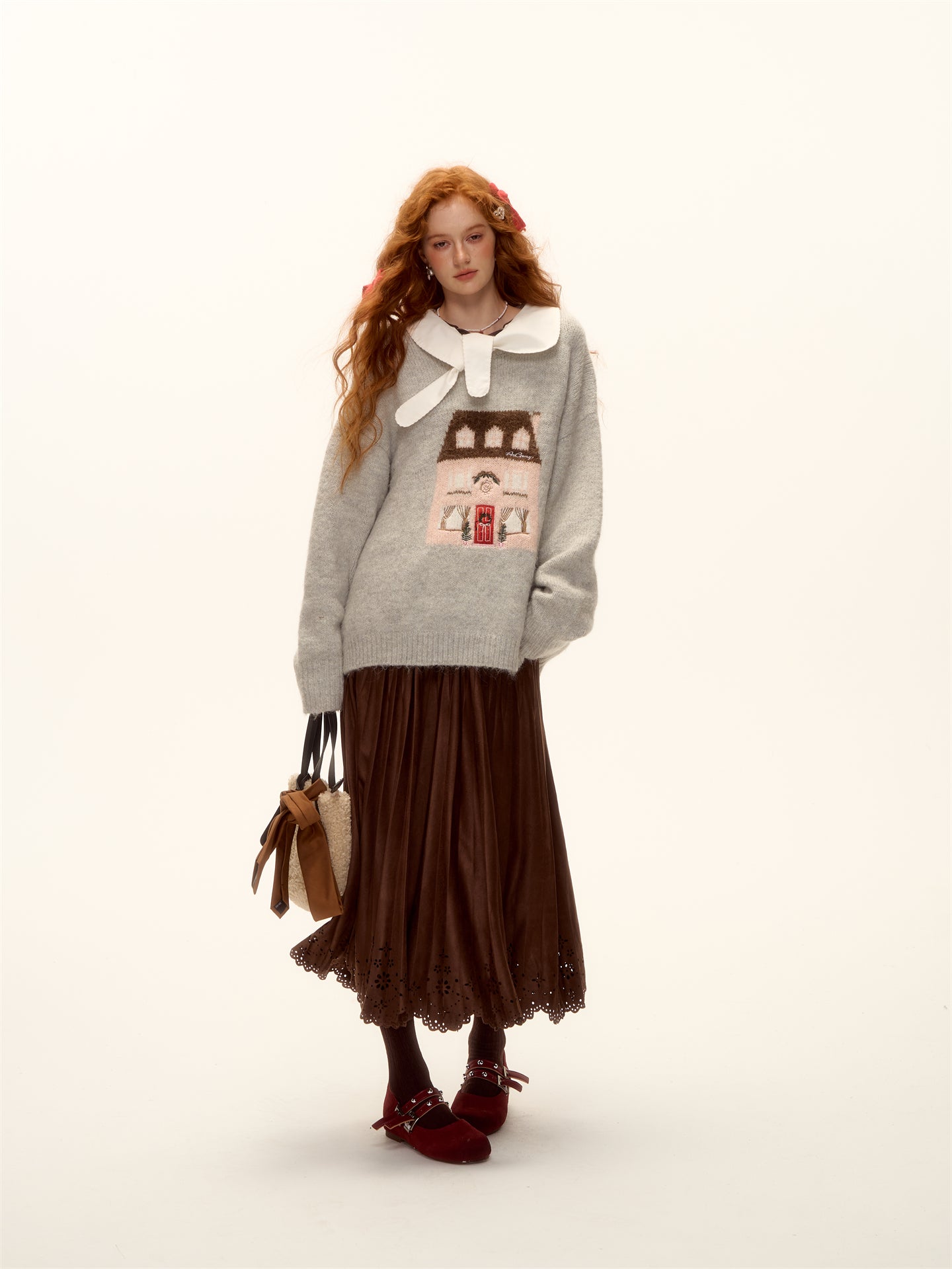 AsGony ASG25472 Jacquard embroidered round neck pullover sweater