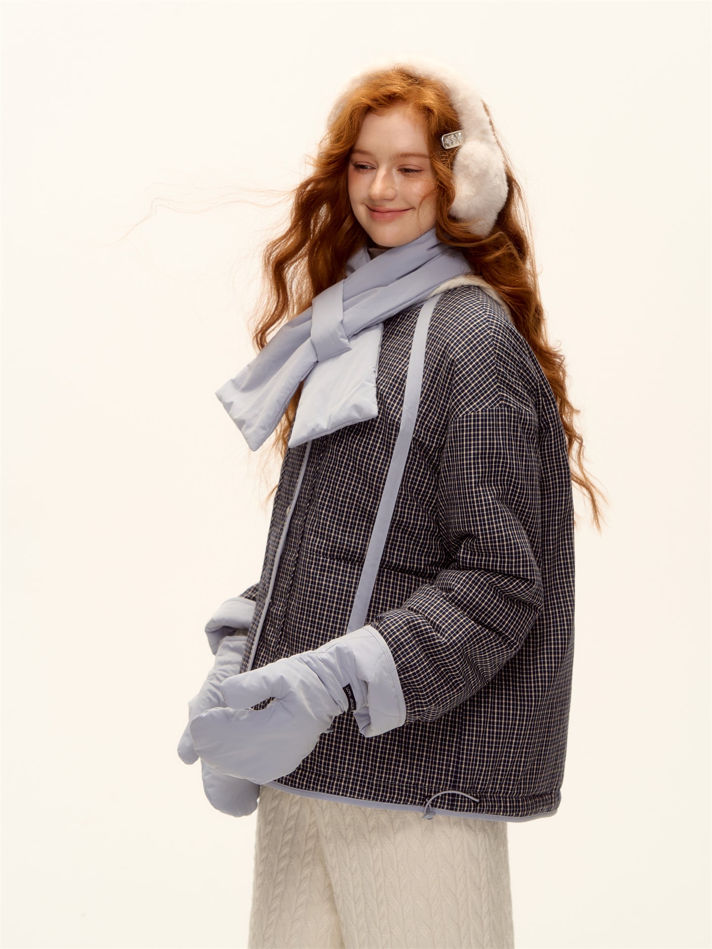 AsGony ASG25456 Double sided plaid scarf gloves cotton suit set