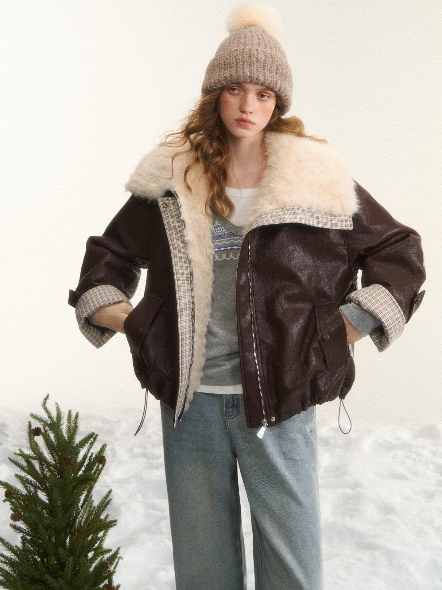 AsGony ASG252690 Grid splicing suede collar short leather down jacket