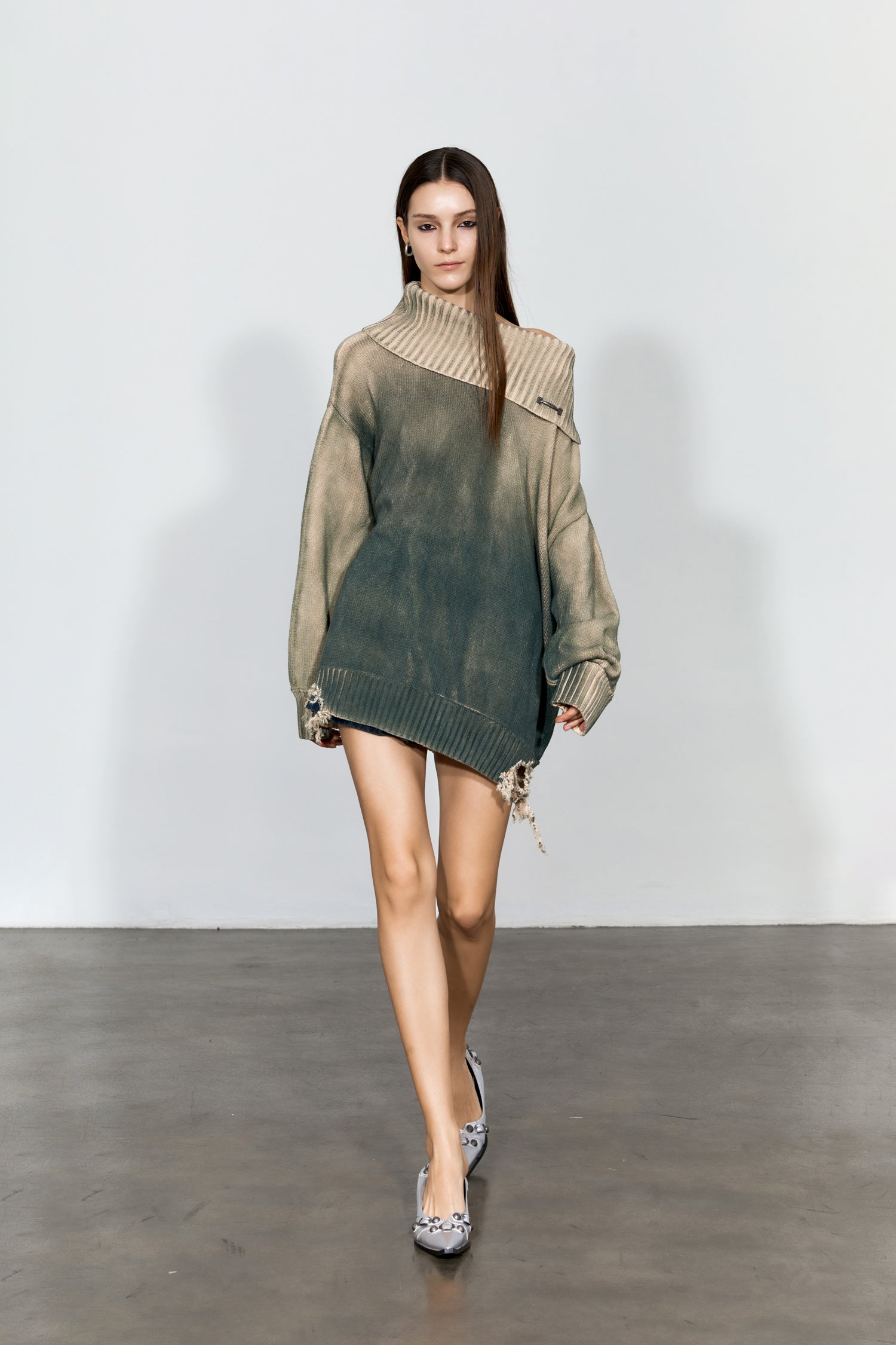 YJ1NGZYZJ Distressed Oversized Sweater In Green