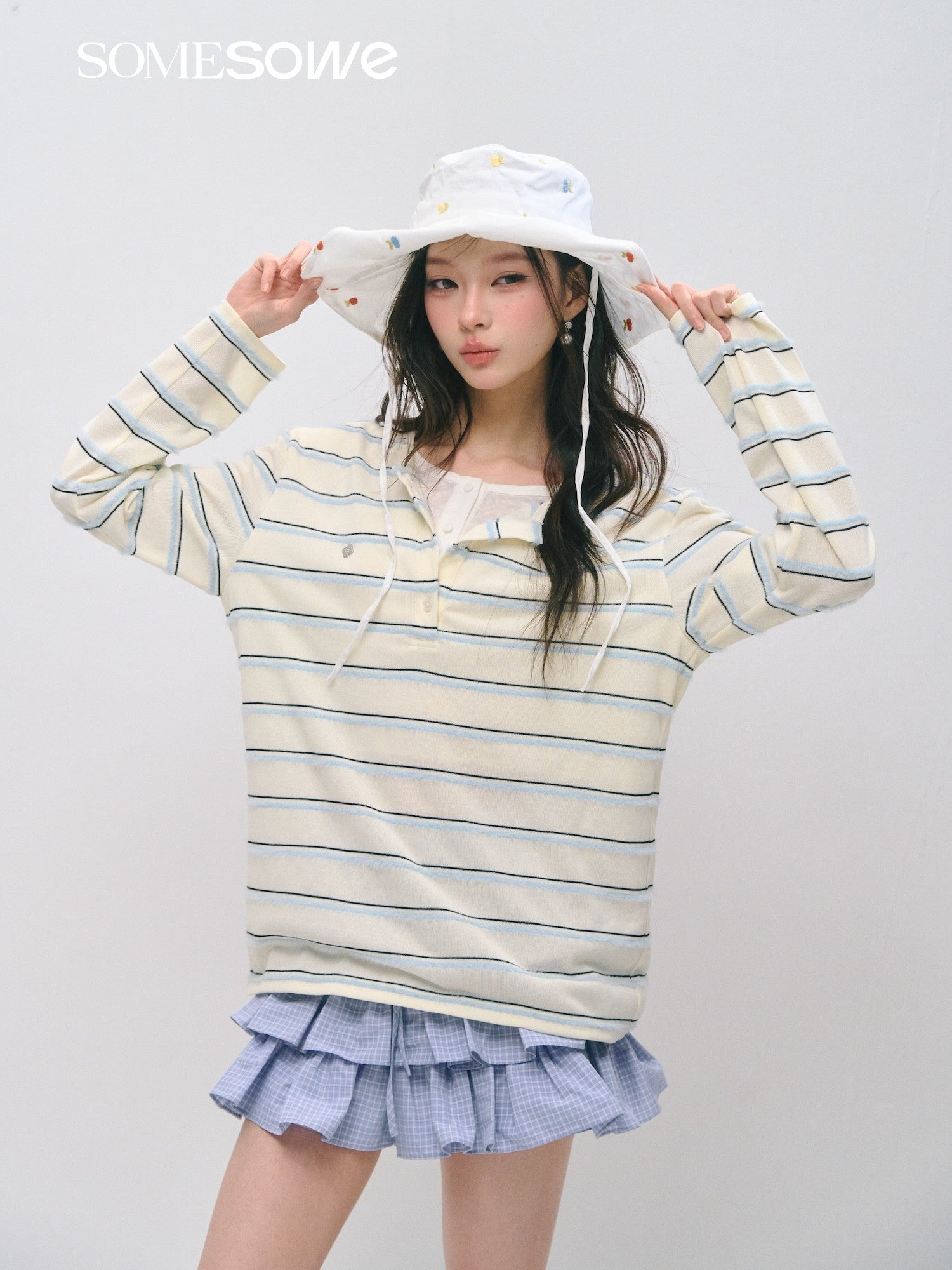 SOMESOWE S2609027 Fake two wide spaced striped tops