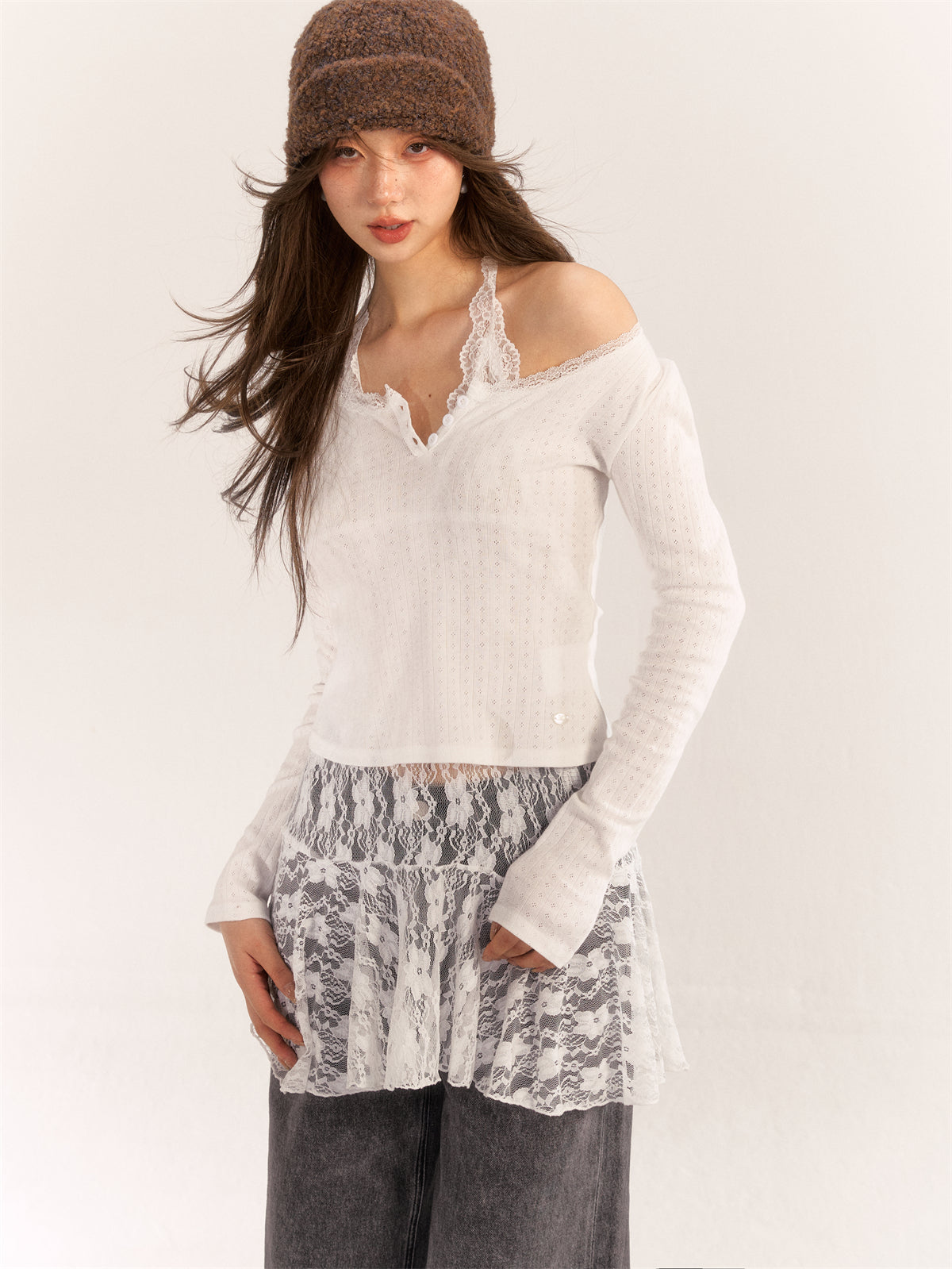 AsGony Lace halterneck layered base layer top