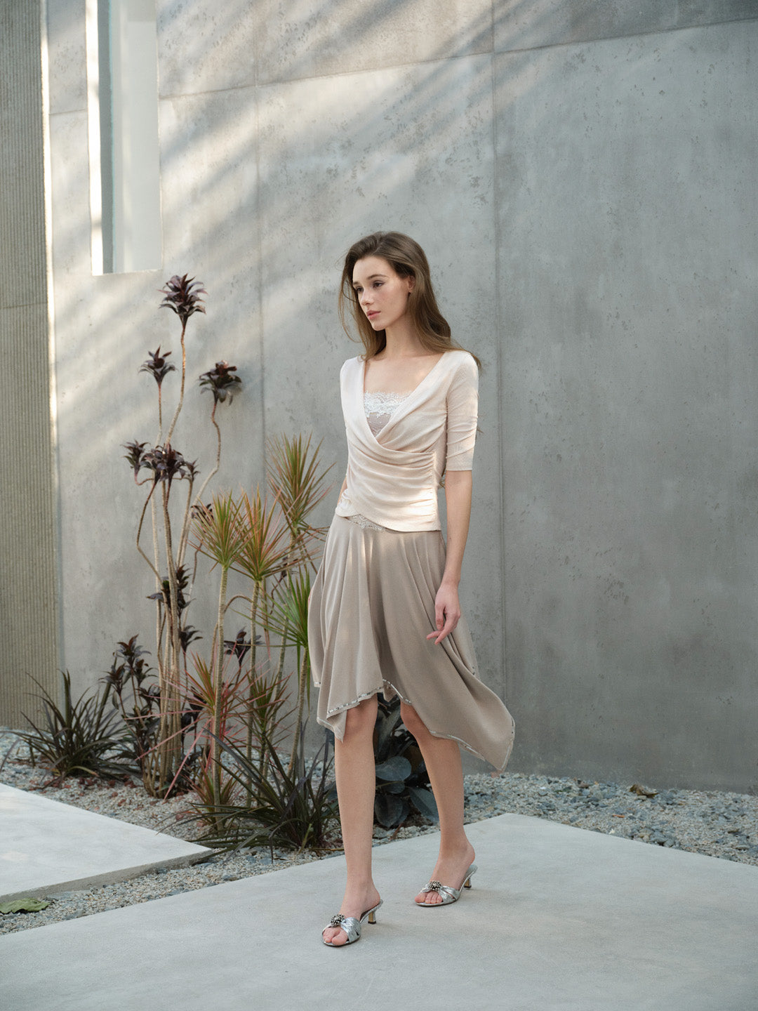 NONCESTNON N315&amp;N279 Pink cross lace mid sleeve + Irregular bead umbrella skirt