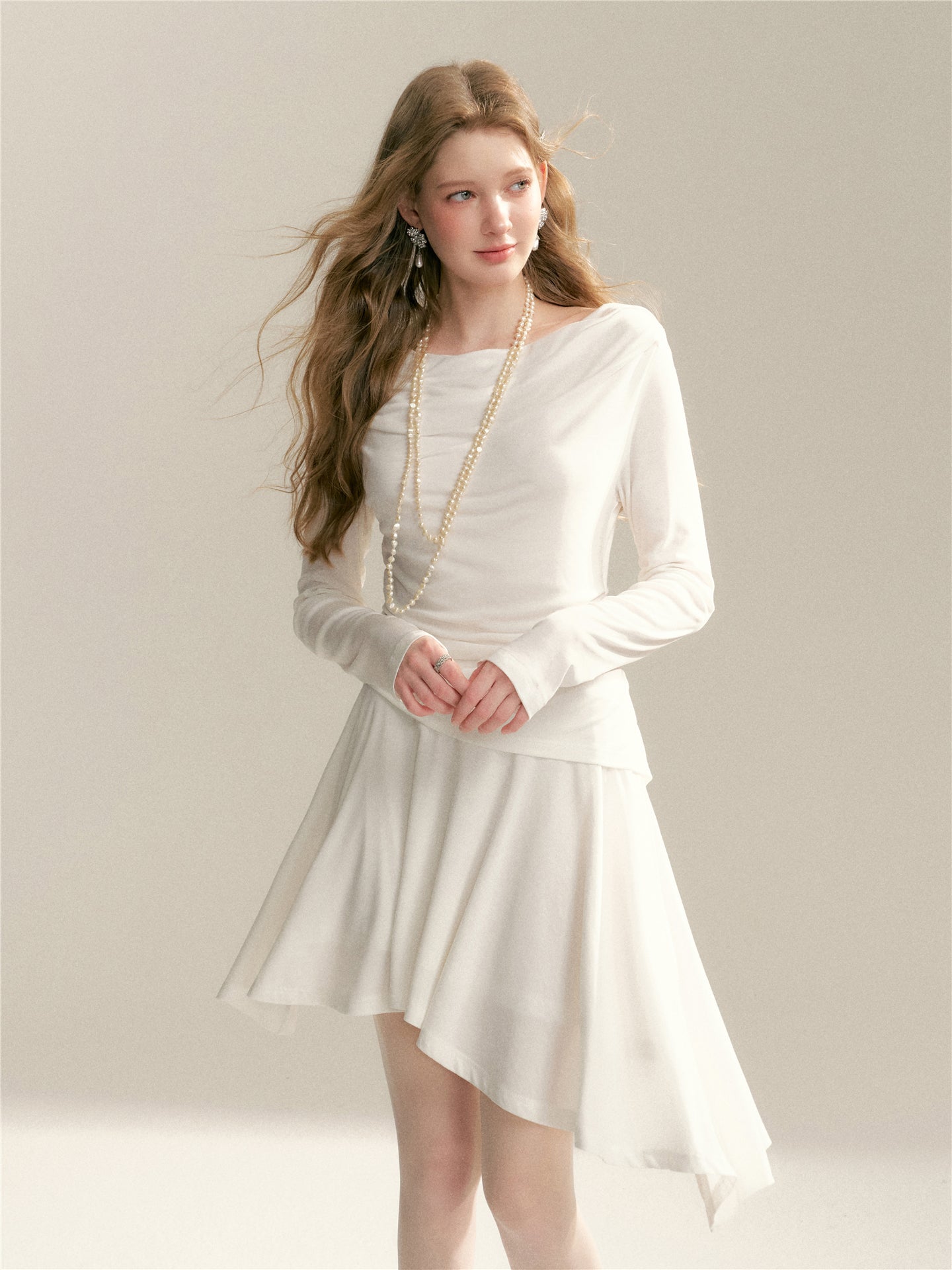 16DEWS 16D246071 Swing collar long sleeved waist cinching dress