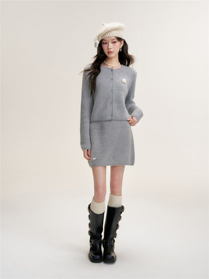 16DEWS 16D25454&amp;16D25455 Soft and sticky short knitted cardigan + shorts set