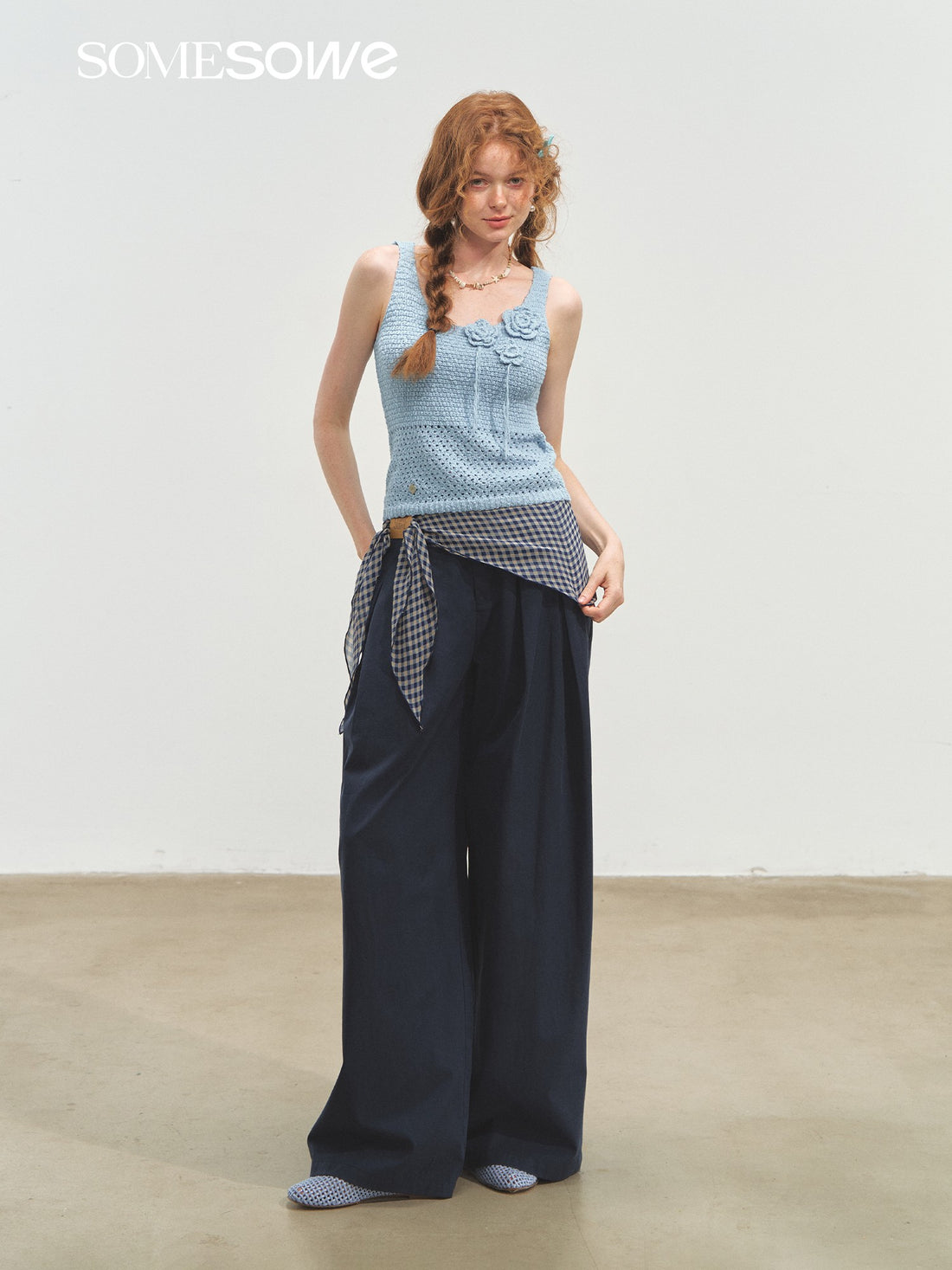 SOMESOWE S2508151 Handmade flower crochet vest (2color)