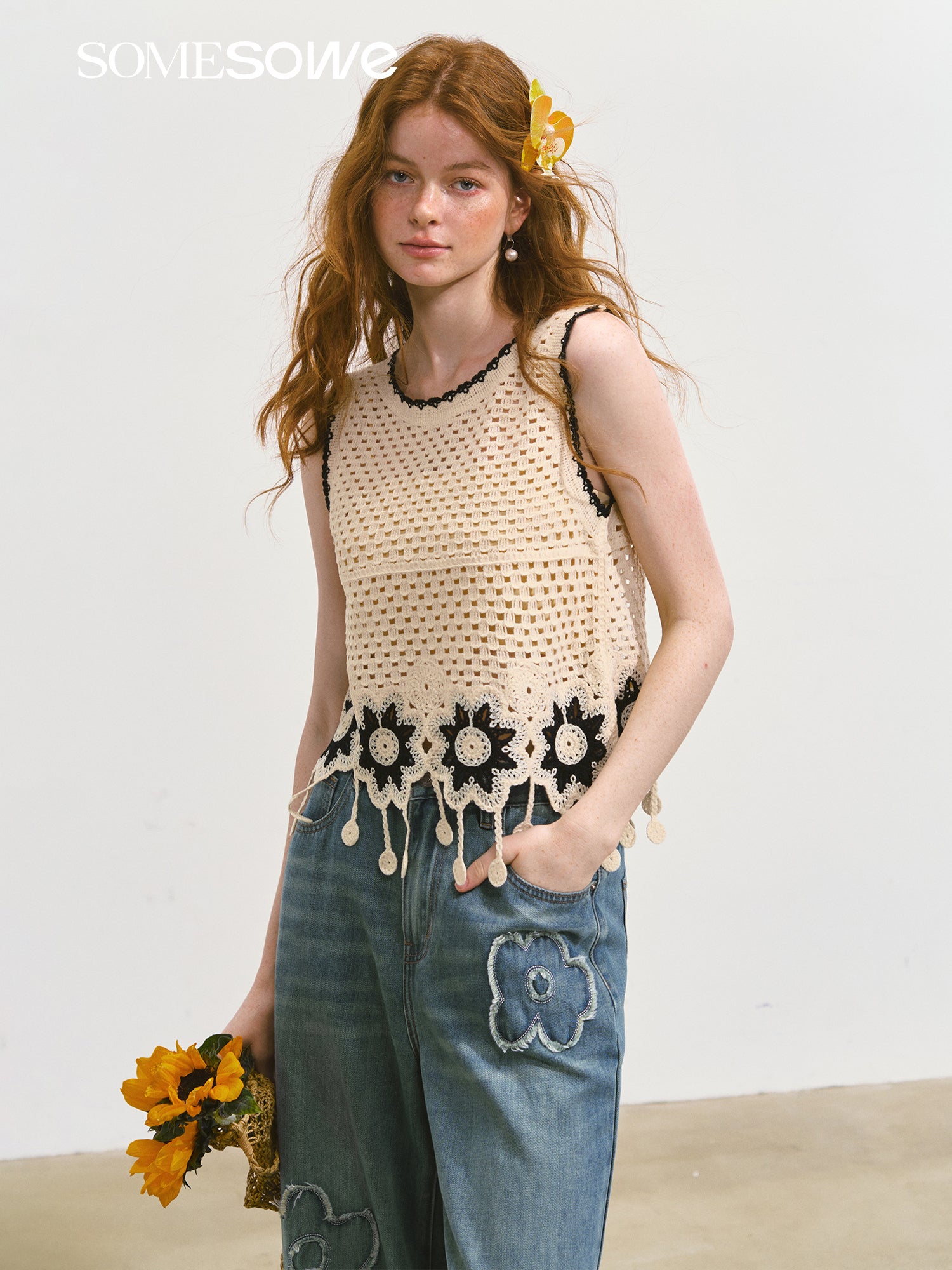 SOMESOWE S2508094 Tassel flower crochet vest