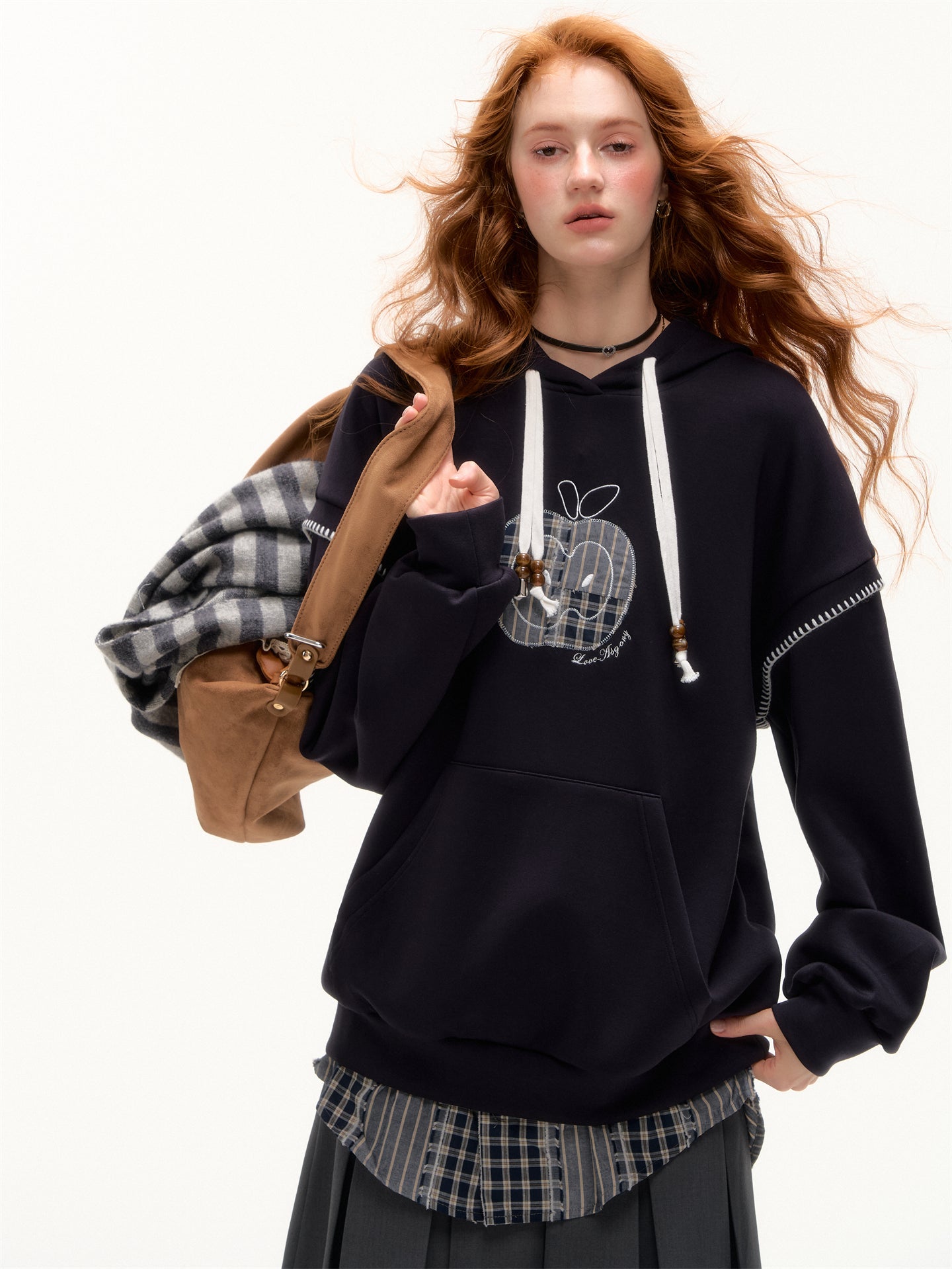 AsGony ASG25369 Apple sticker embroidered fake two hooded hoodies