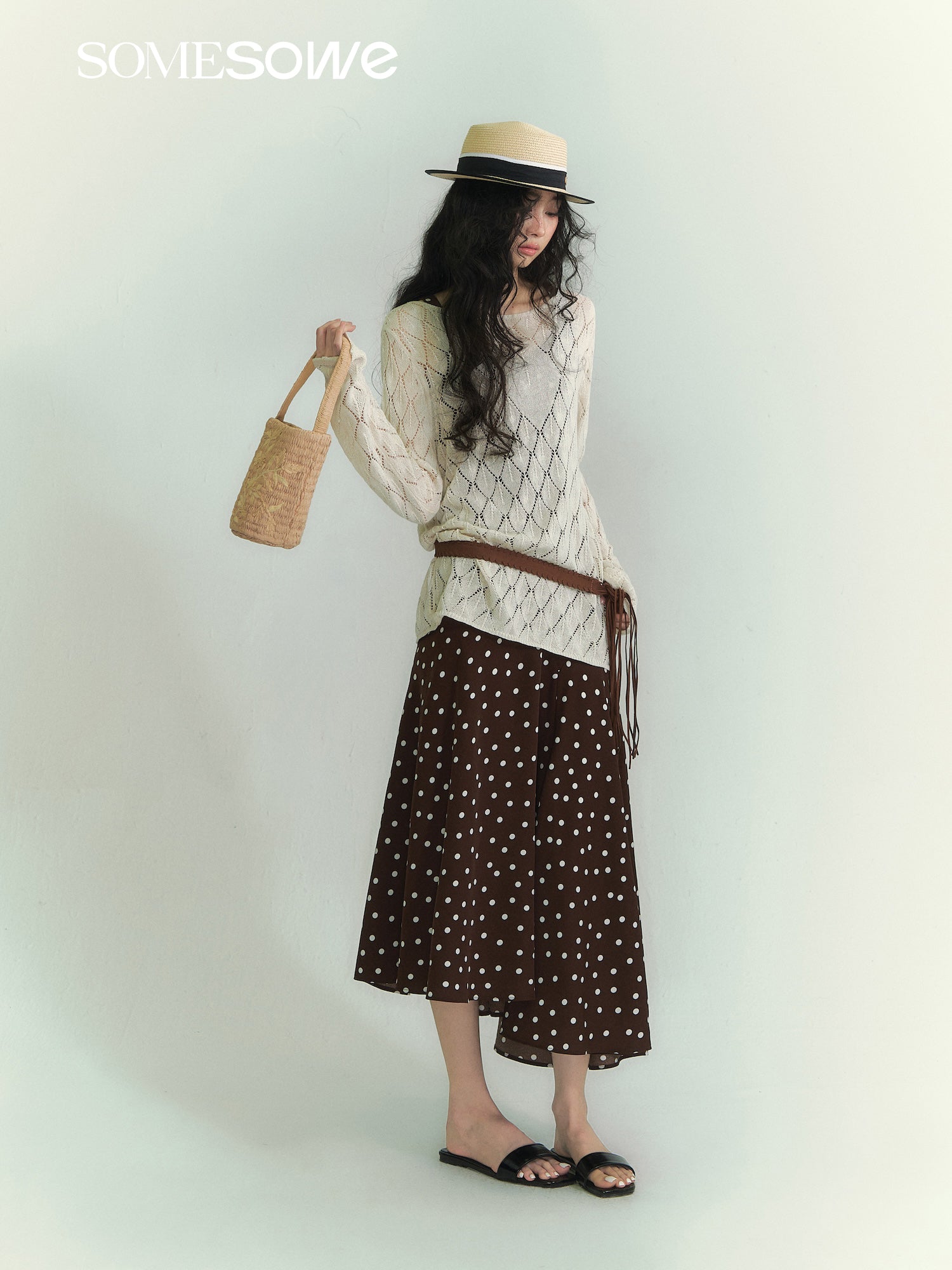 SOMESOWE S2609074 Paper and yarn diamond grid hollow top