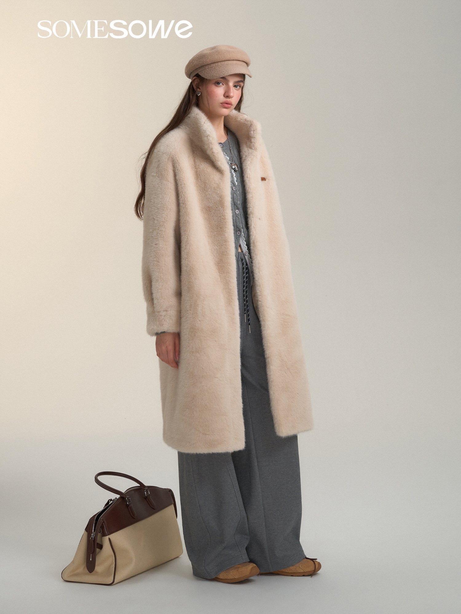 SOMESOWE S2407228 Fluffy Faux Fur Long Coat