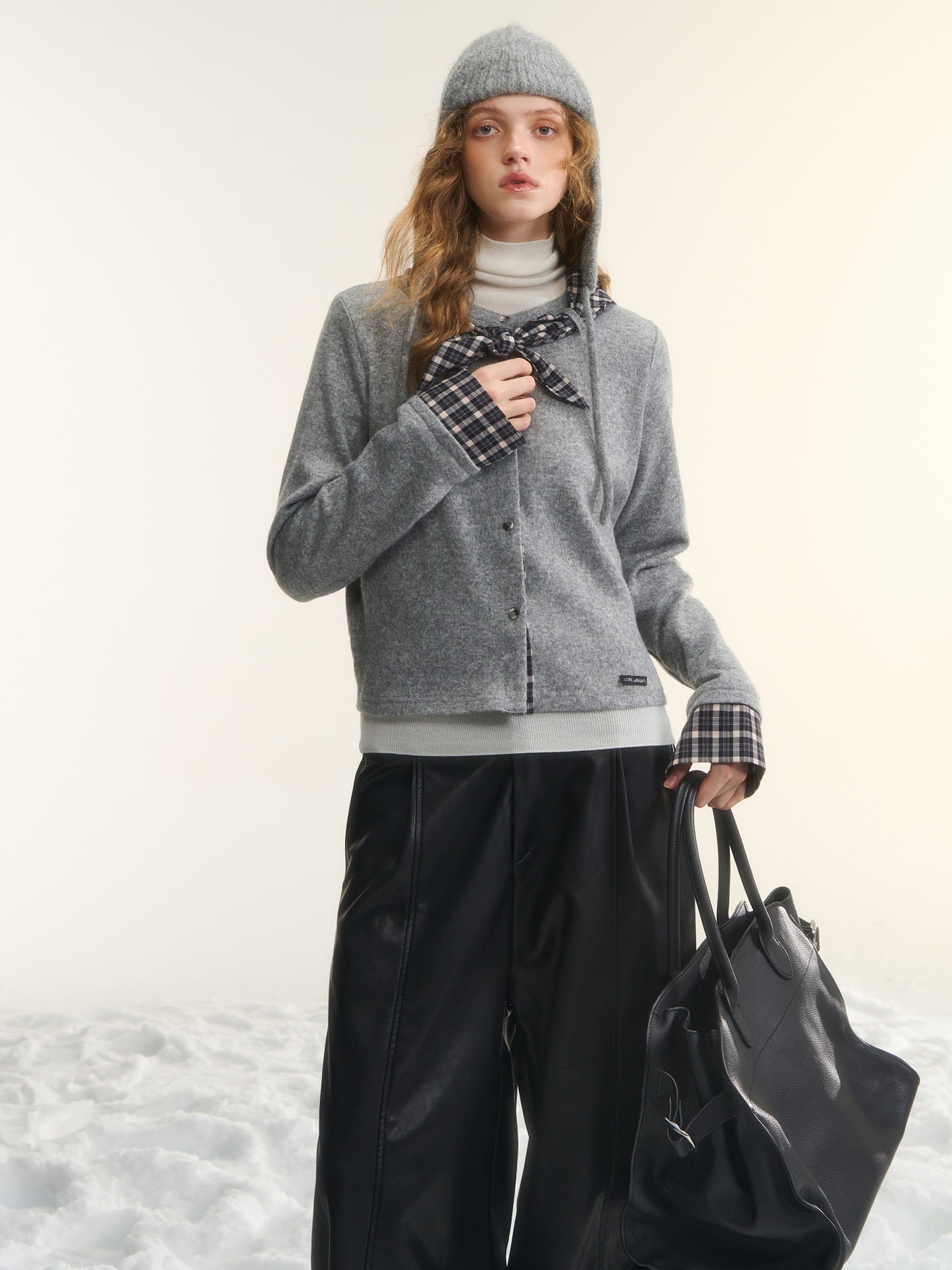 AsGony ASG25566 Wool plaid splicing tie sweater cardigan