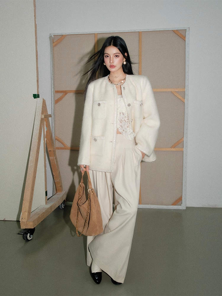 OLIVIA DUO DWT25418 Oversized Straight-Line White Bouclé Jacket