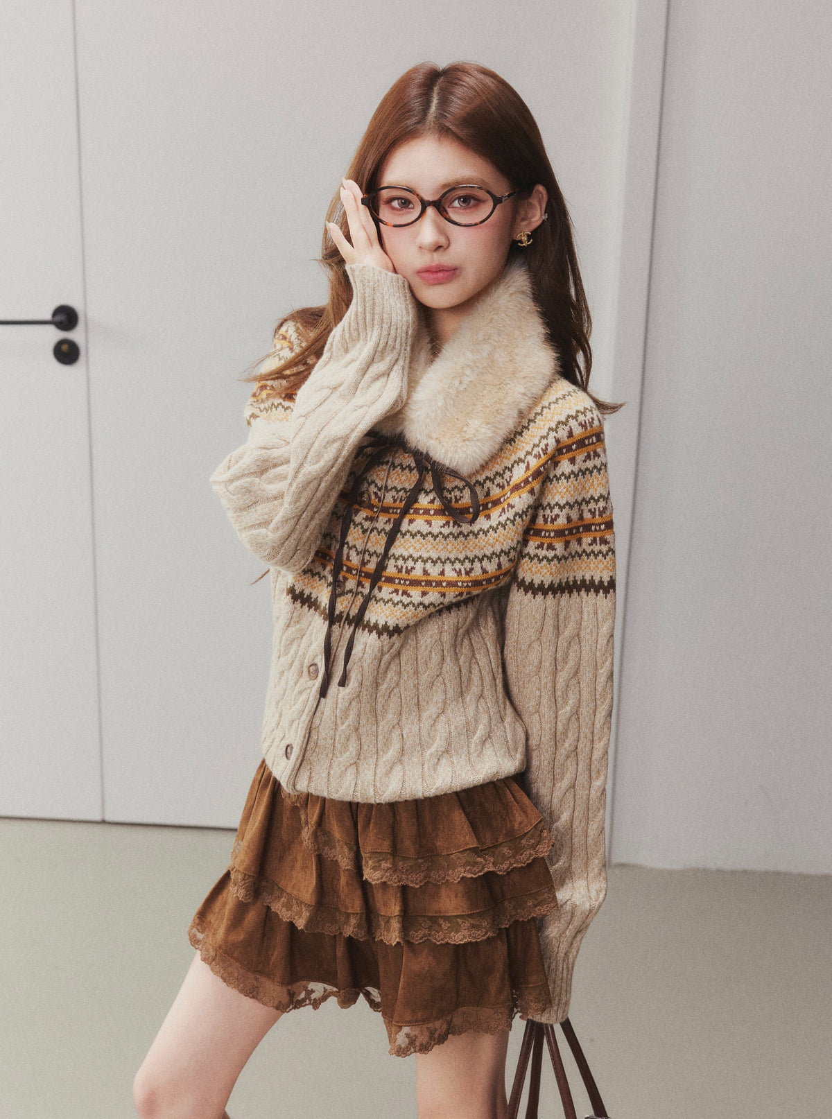 OTEBANBASS Ote260903 Fur Collar Tie-Detail Knit Sweater