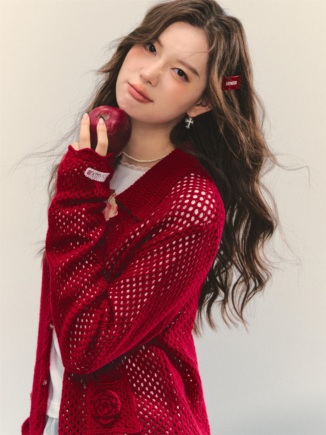 AsGony ASG25322 Hollow flower crochet cardigan