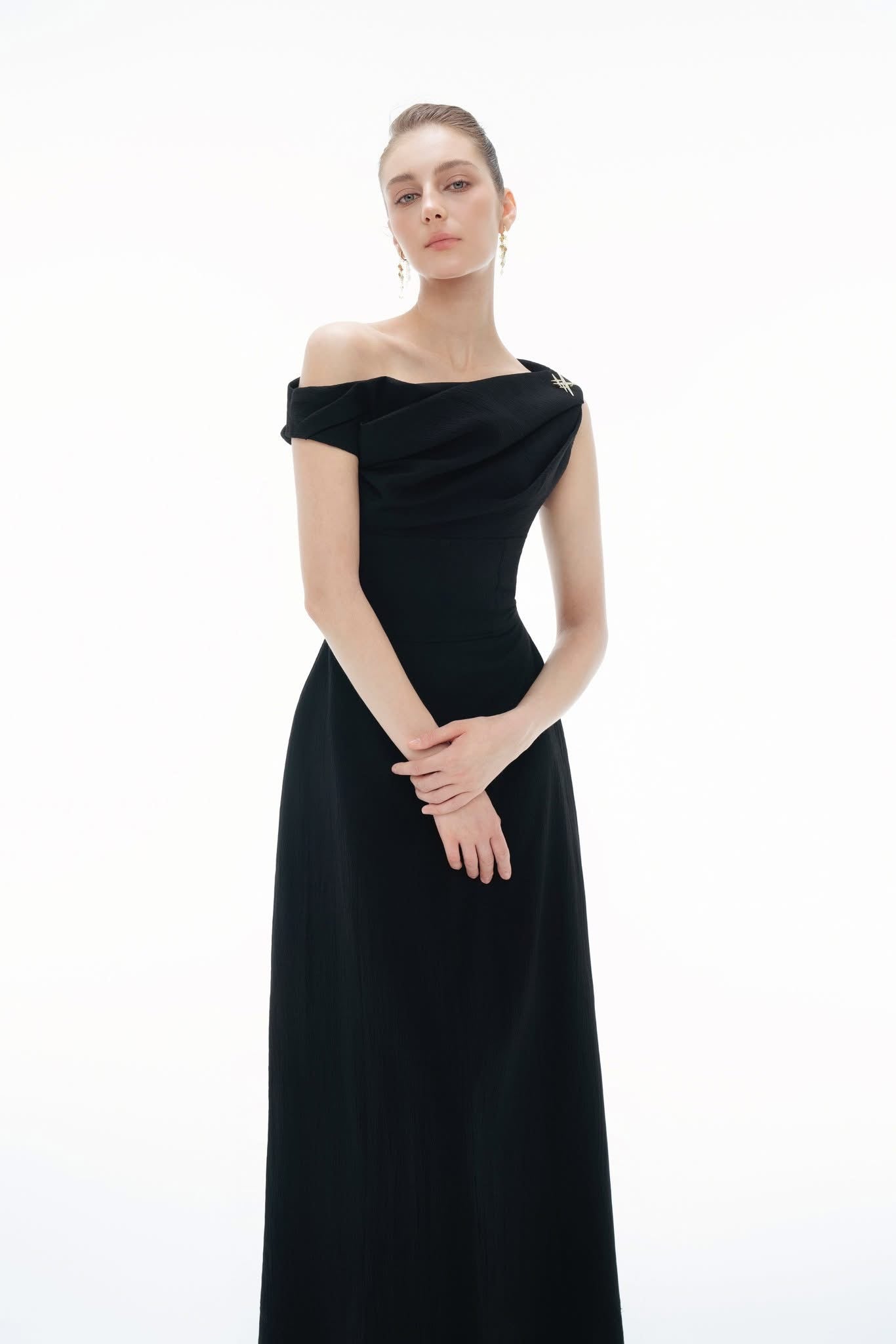 BYDENIO Twisted midi drape dress