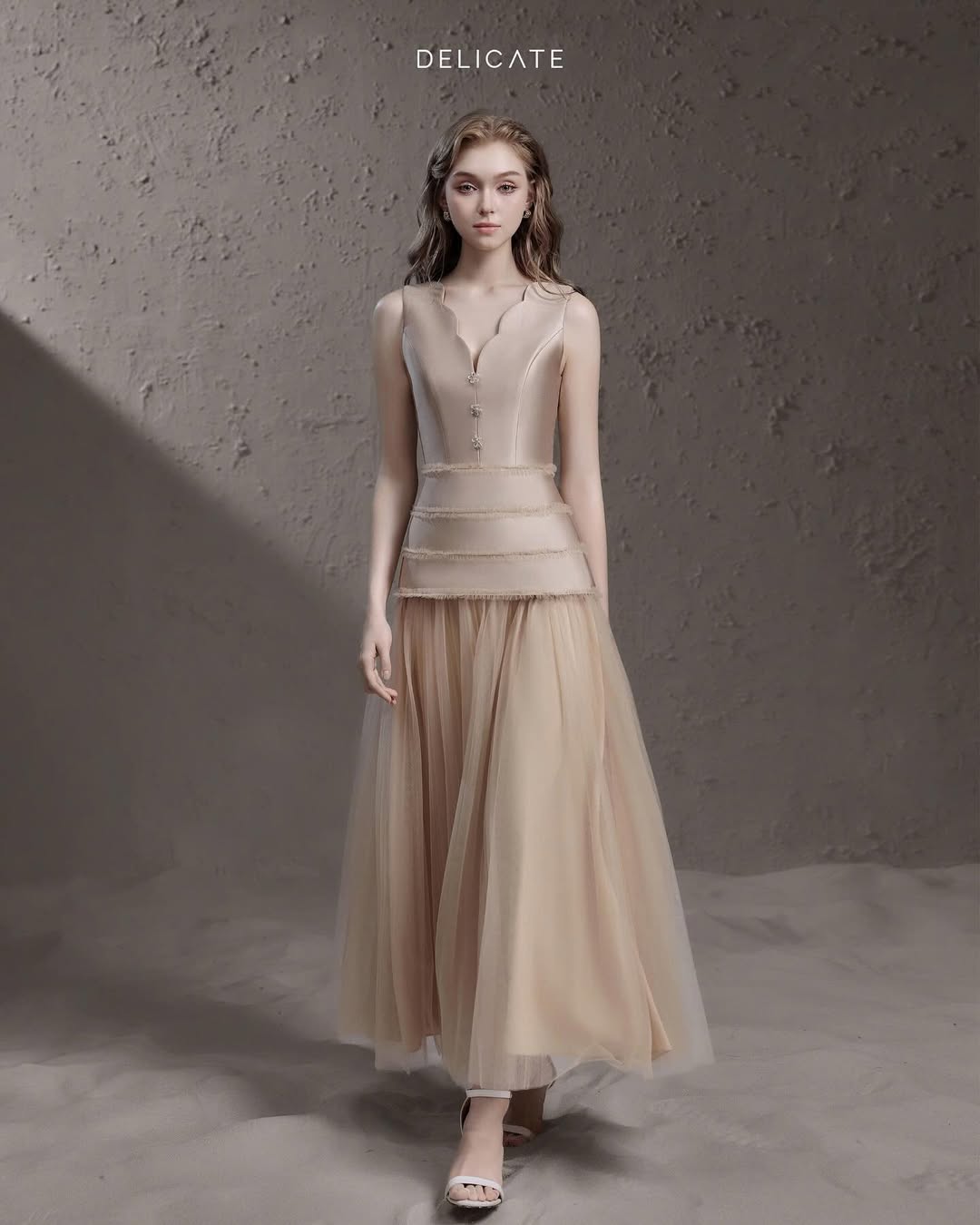 Delicate V-neck top + chiffon skirt set