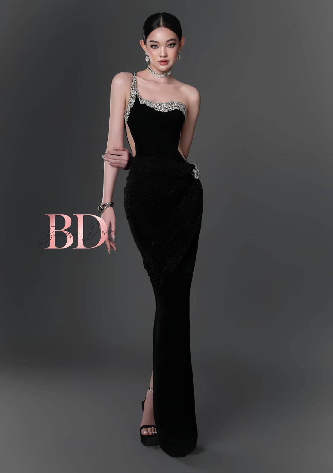 Bandage Dress Black One-shoulder Diamonds Dress