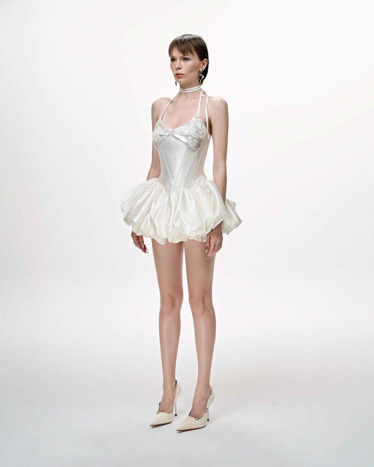 NINISESI Swan Dress