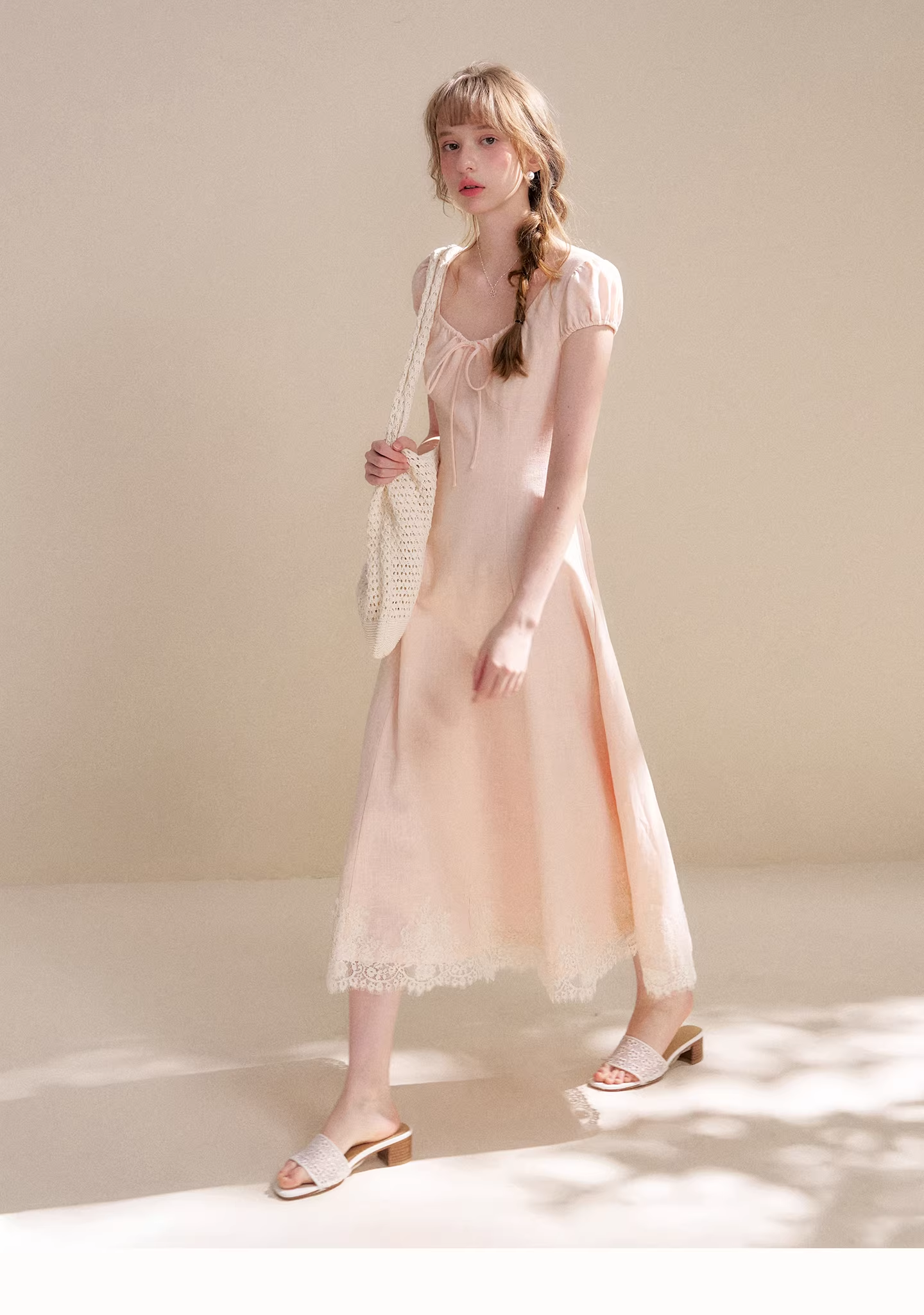 Kroche KR6063 Splicing lace waist cinching dress