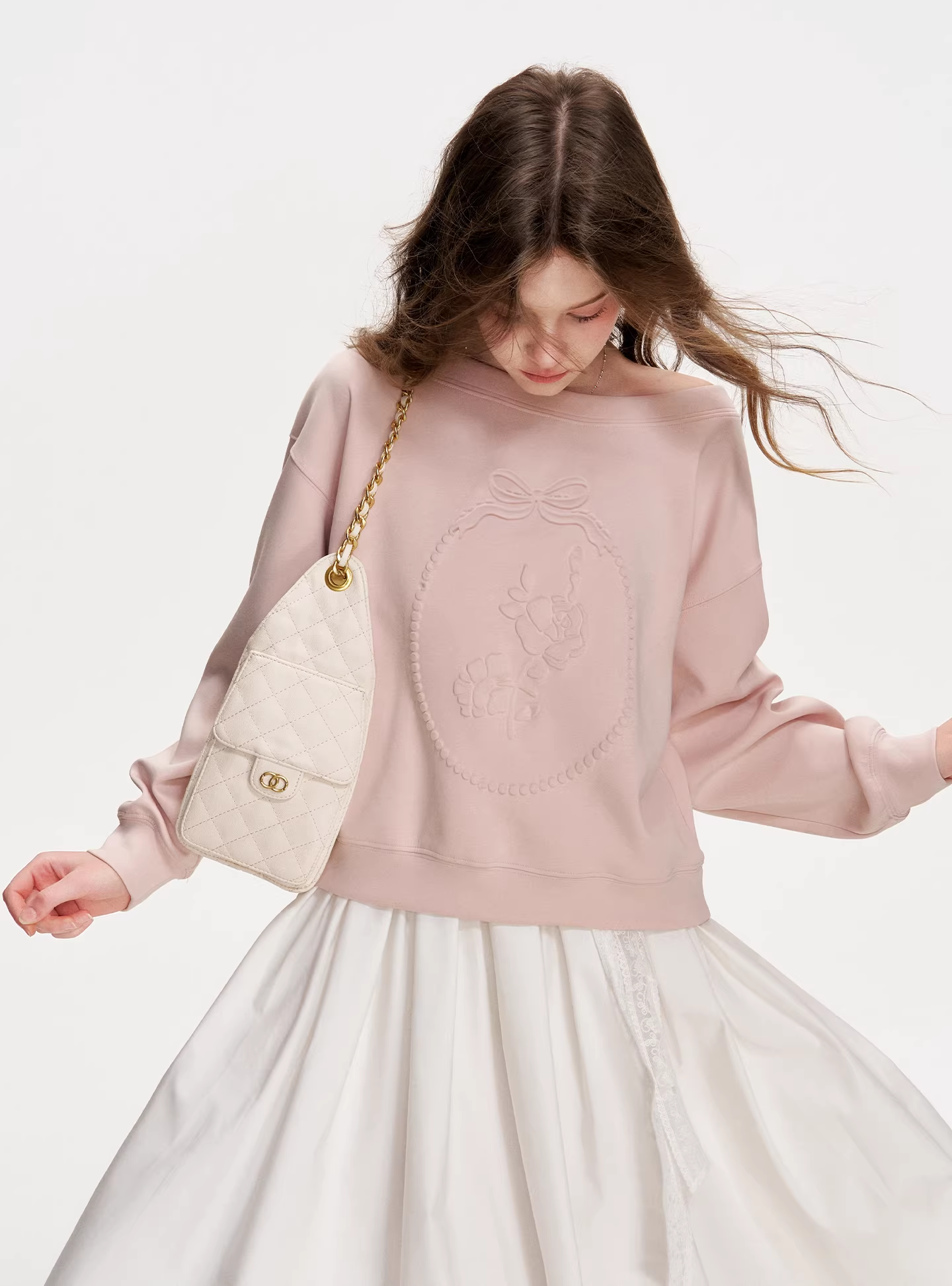 Kroche KVA8007 Embossed relief hoodie