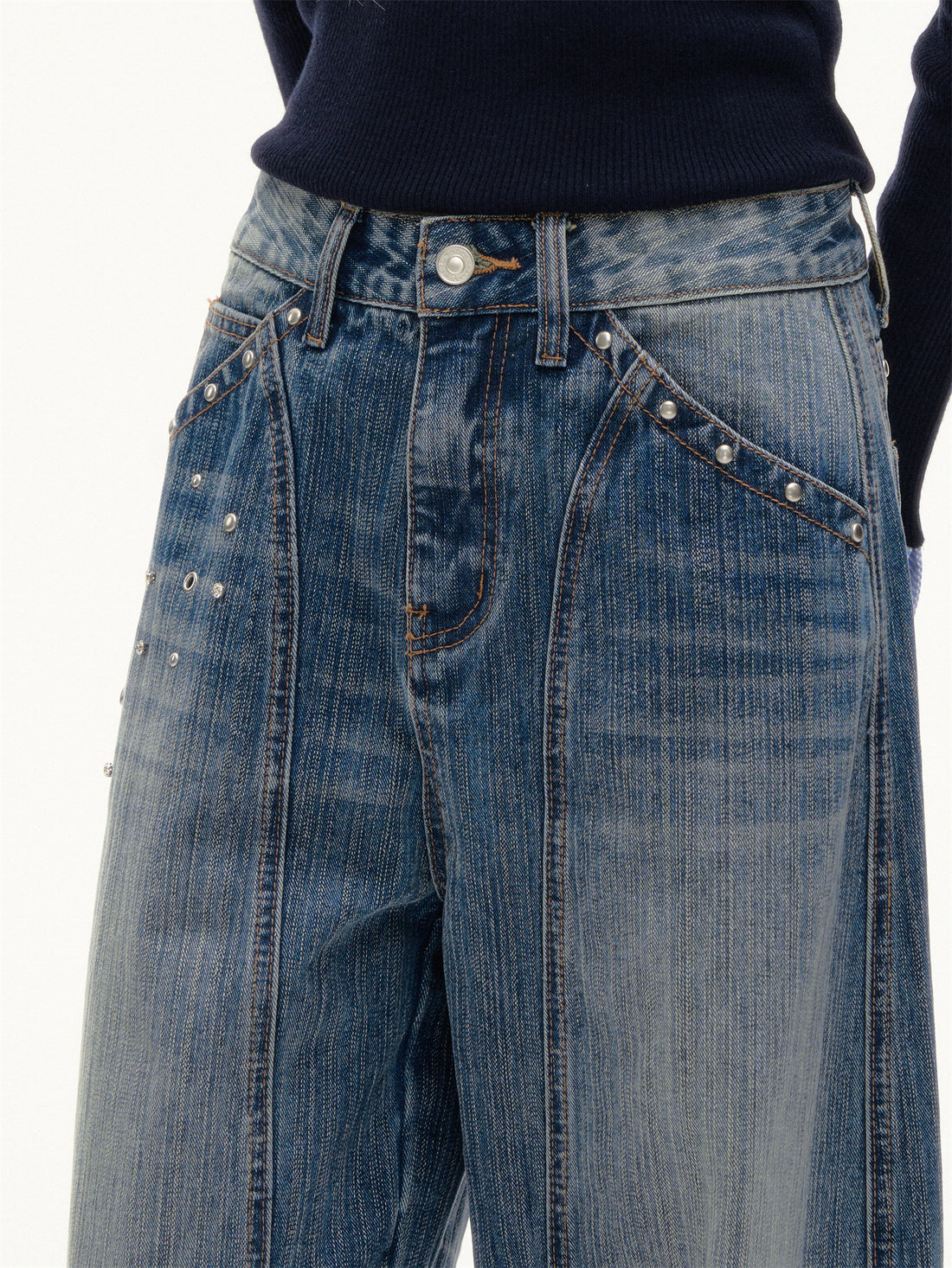 AsGony ASG25376 Rivet washed curved knife jeans