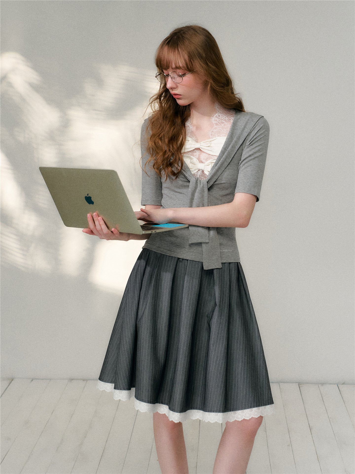 16DEWS 16D26131 Lace patchwork striped A-line large swing skirt