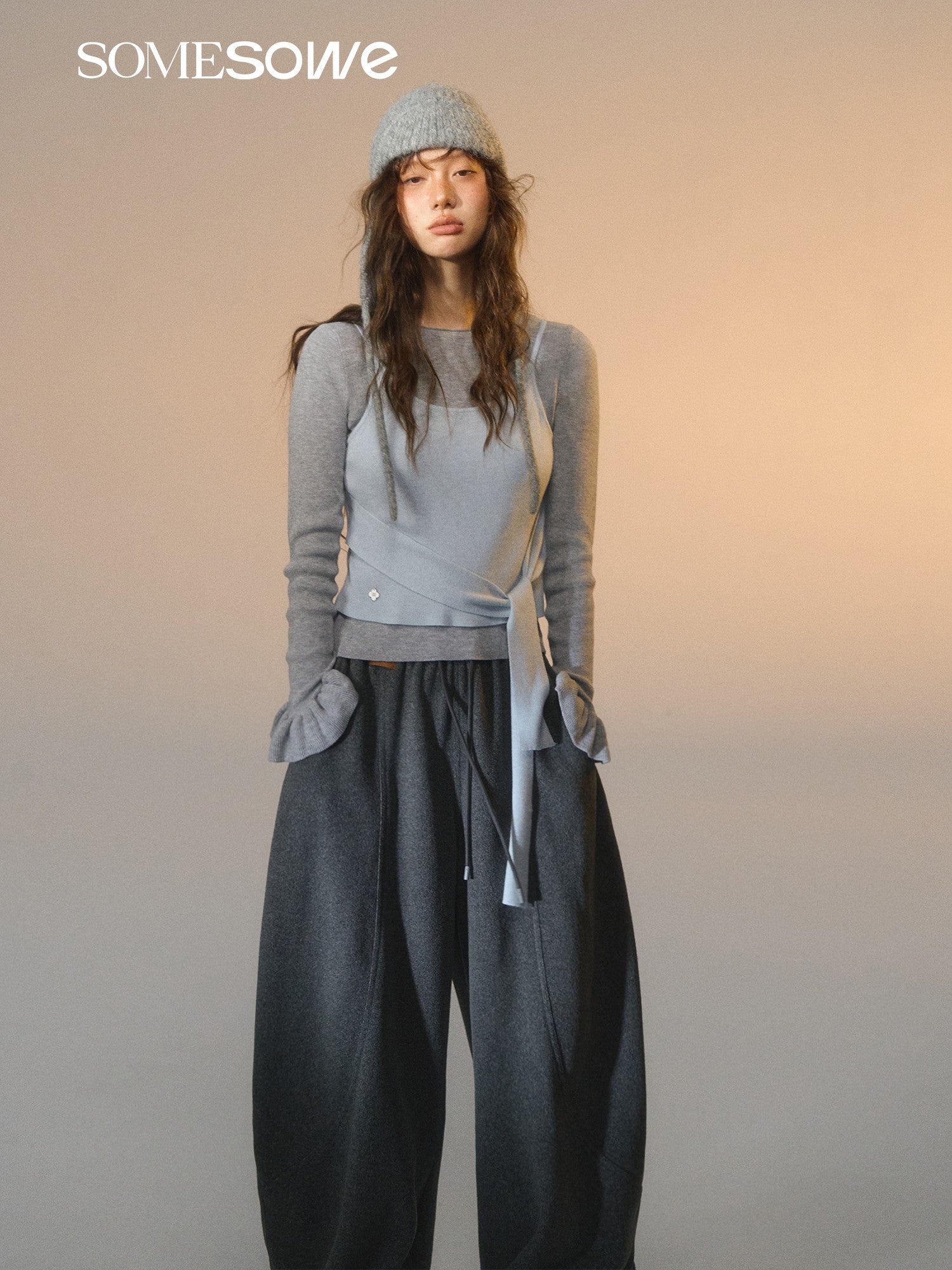 SOMESOWE S2508249 Fake two contrasting round neck tied sweaters (gray blue)