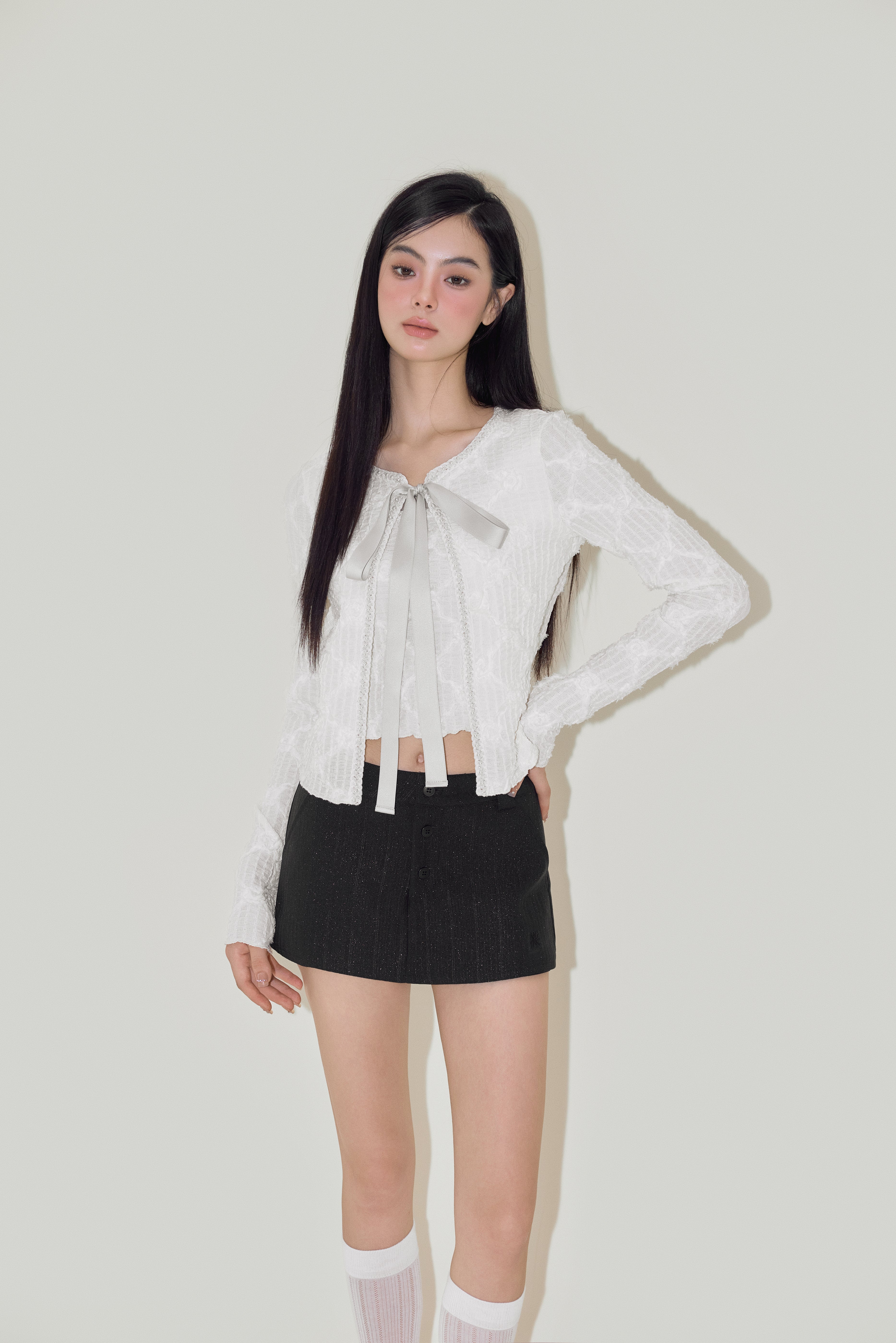 NOMEANSNO Mock Two-pieces Lace Top