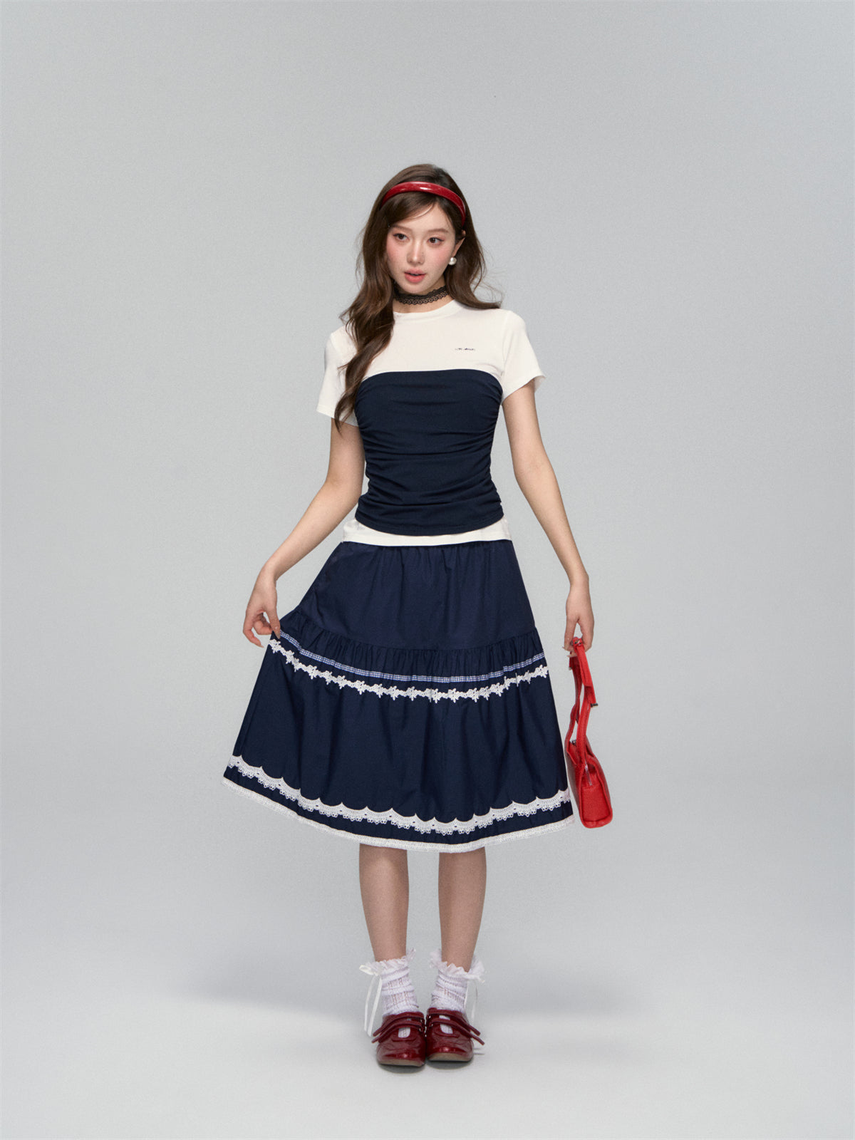 AsGony ASG25109 Elastic lace A-line skirt