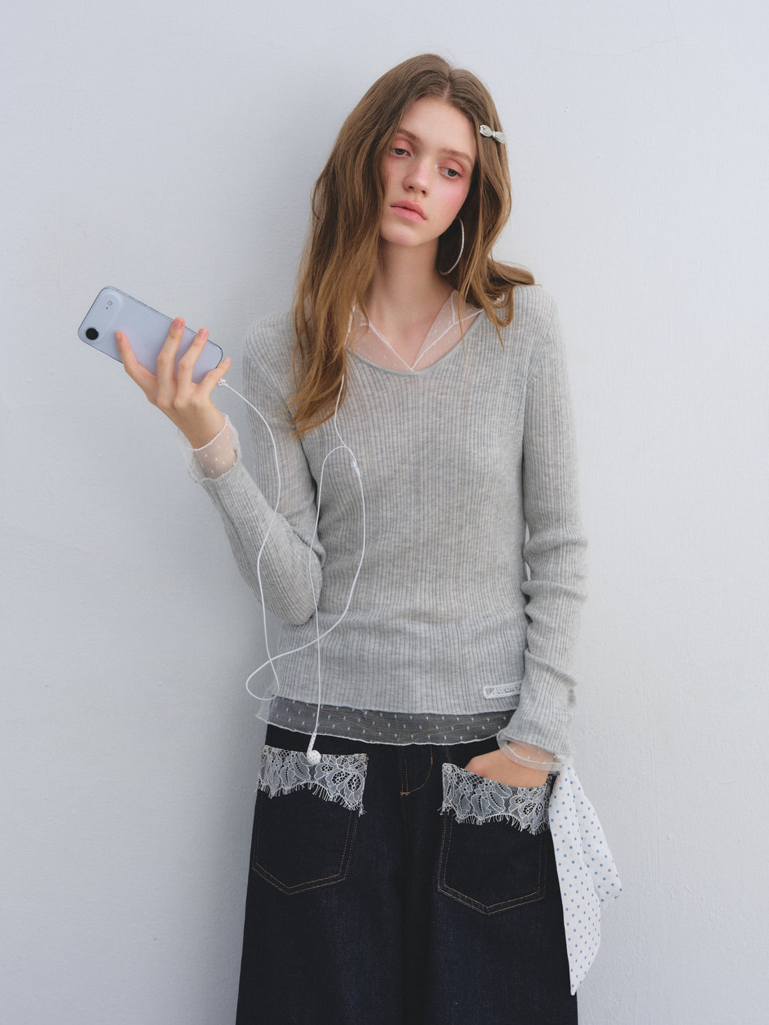 AsGony ASG25664 Polka dot mesh spliced wool base sweater