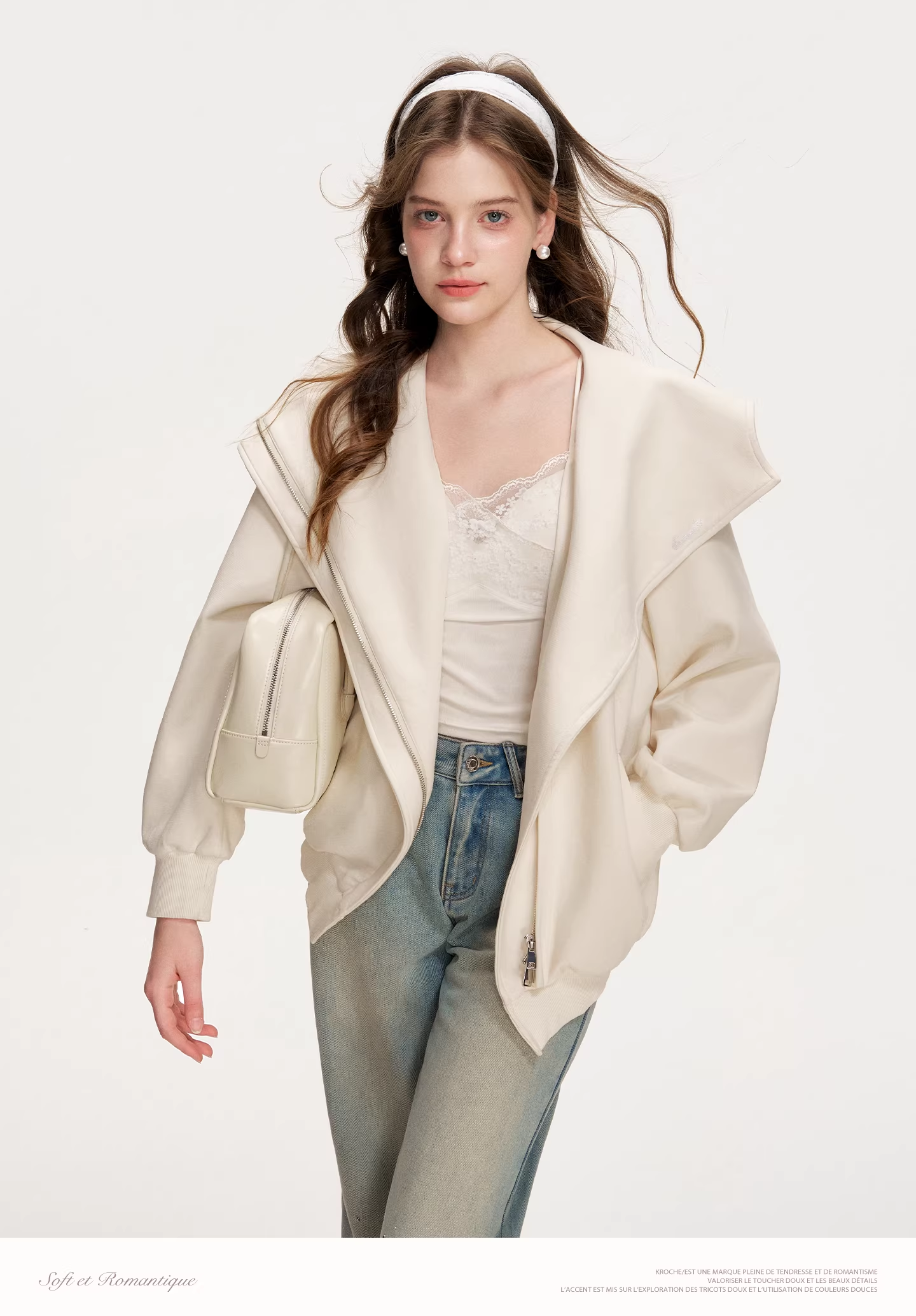 Kroche KVA8008 Embroidered loose hoodie