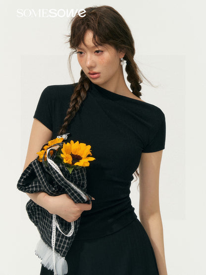 SOMESOWE S2508071 Asymmetrical Shoulder Ruched T-Shirt (2color)