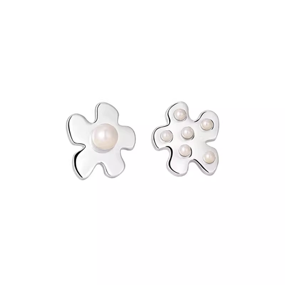 ARSIS Vitality flower Ear studs and clips