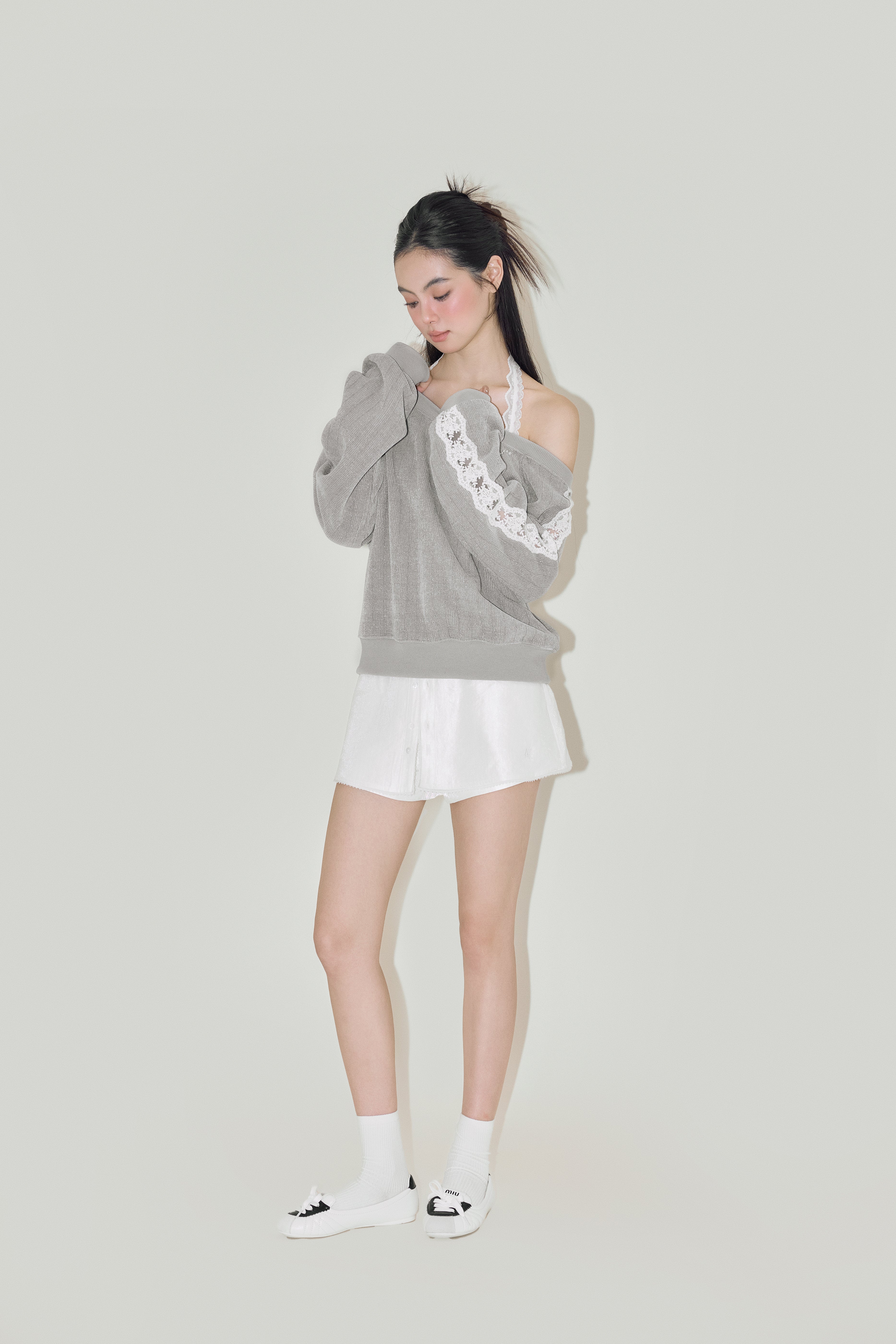 NOMEANSNO Lace Grey One-shoulder Hoodie