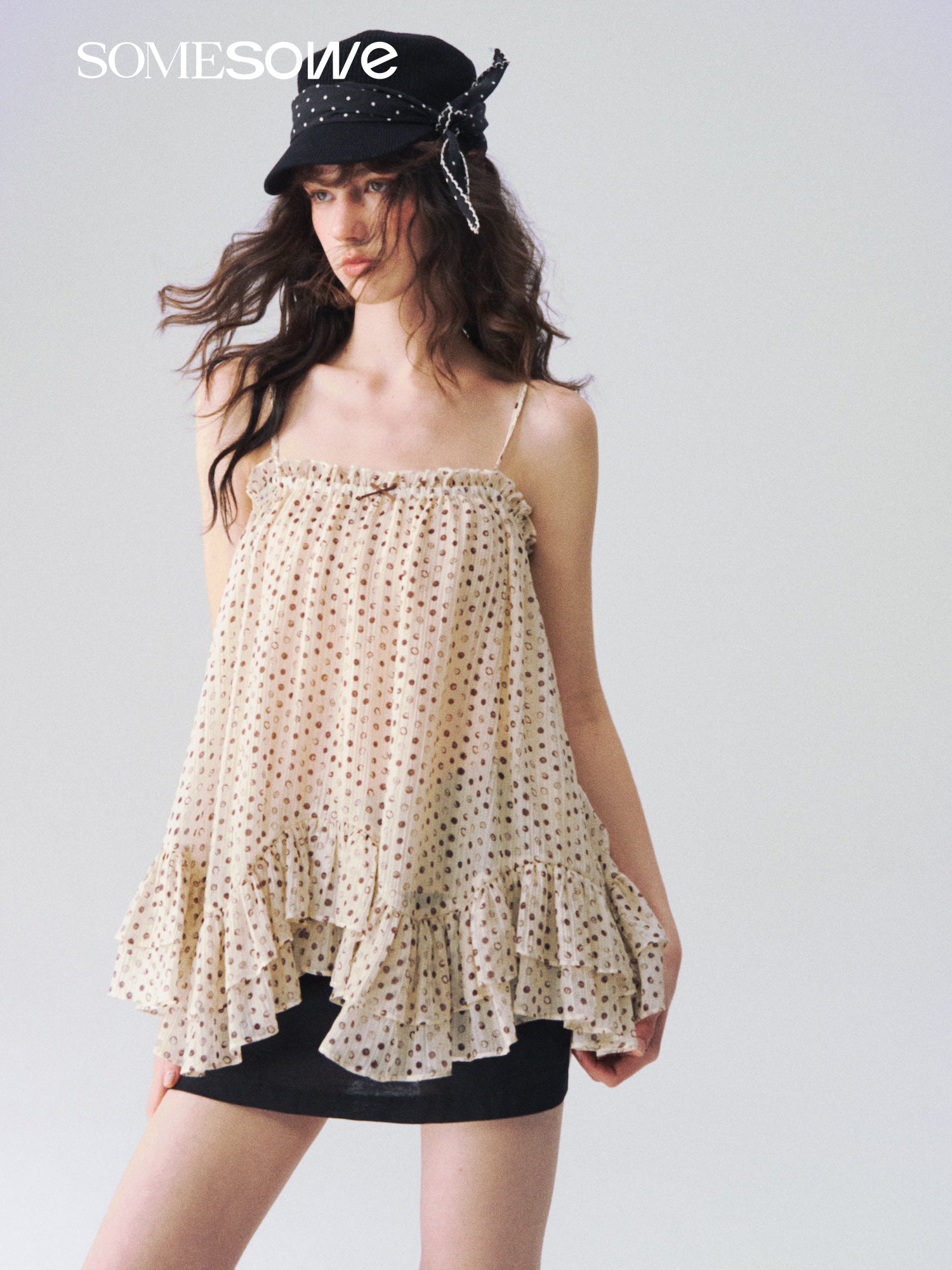 SOMESOWE S2609091 Light wave point irregular suspender top