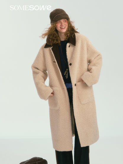 SOMESOWE S2407262 Long coat with matching collar