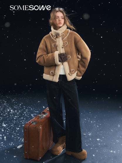 SOMESOWE S2508322 Cow horn breasted lambhair jacket