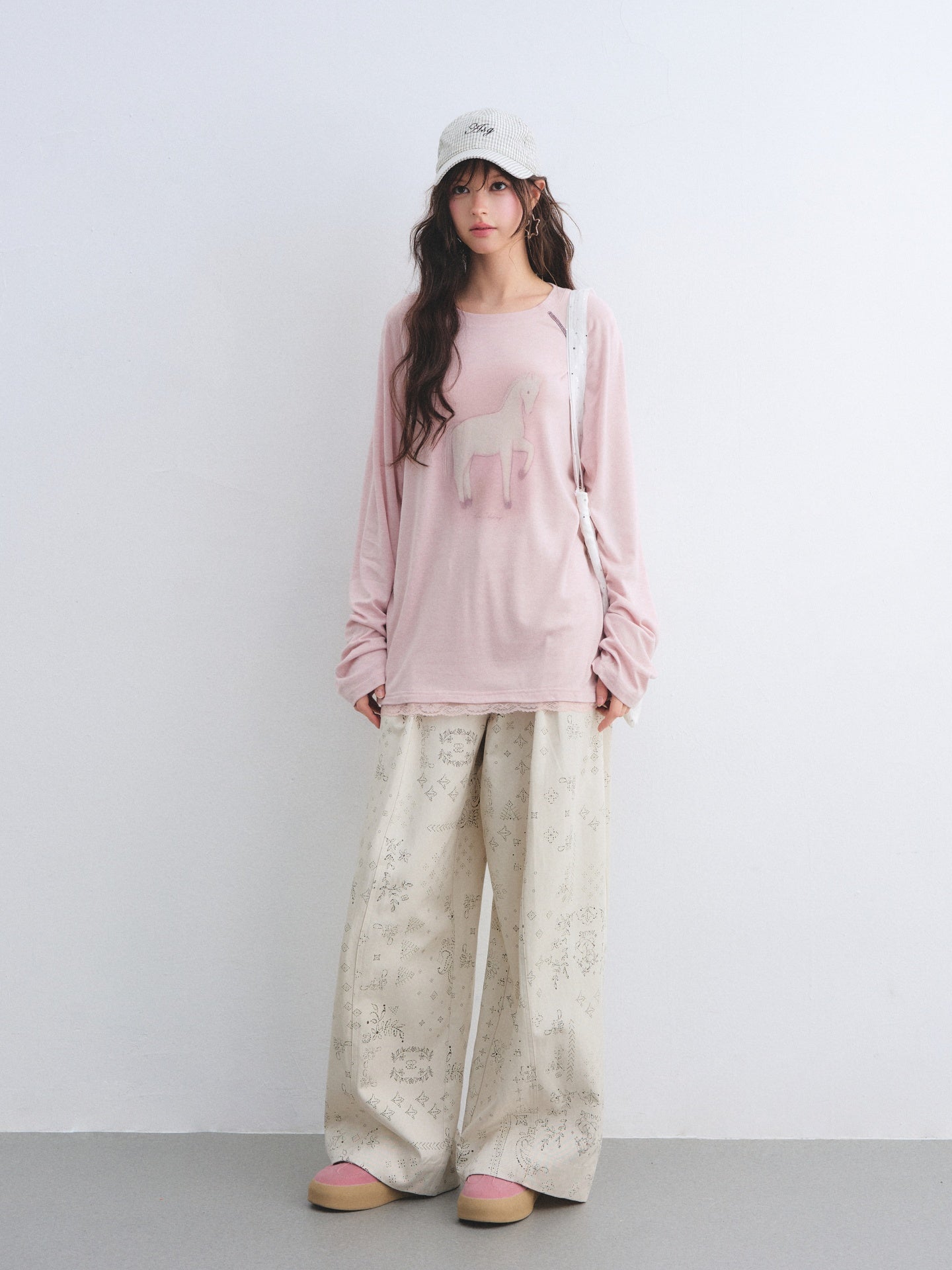 AsGony ASG26026 Tencel wool raglan sleeves with ponytail printed lace T-shirt