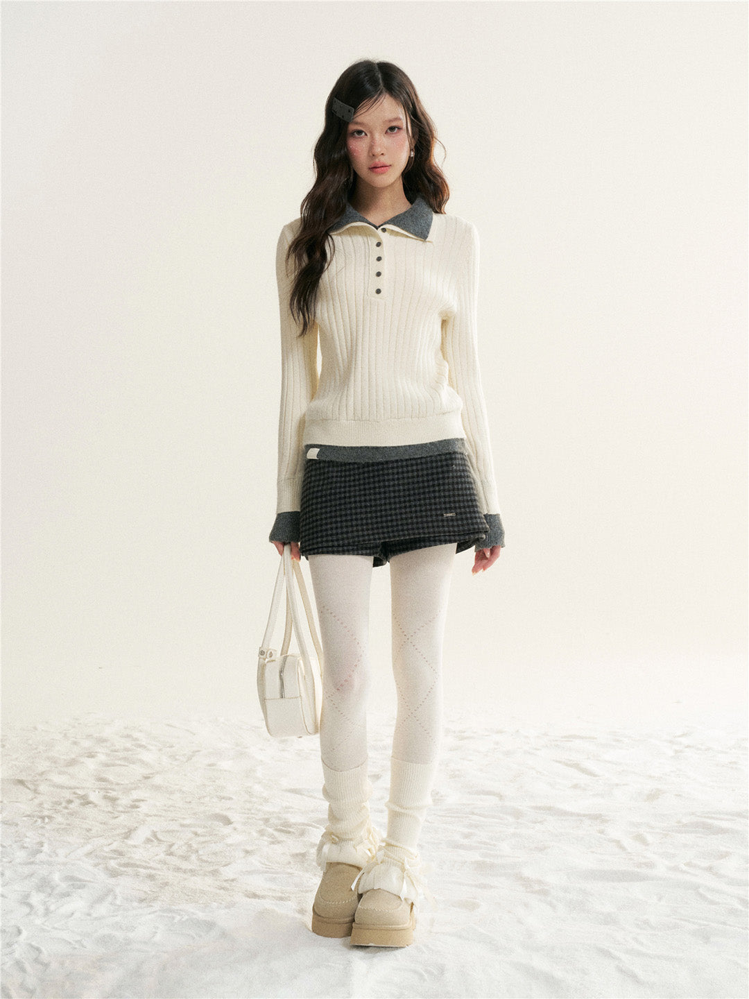 16DEWS 16D25504 Color blocked high neck fake two shoulder knitted sweater