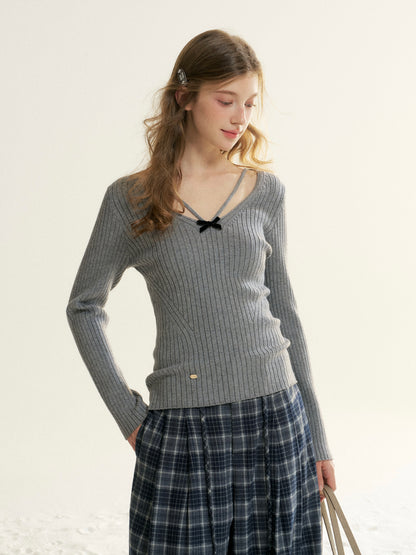 16DEWS 16D25507 V-neck slim-fit knit top