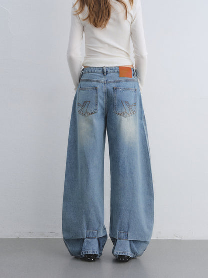 AsGony ASG25653 Hot stamping washed curved knife jeans