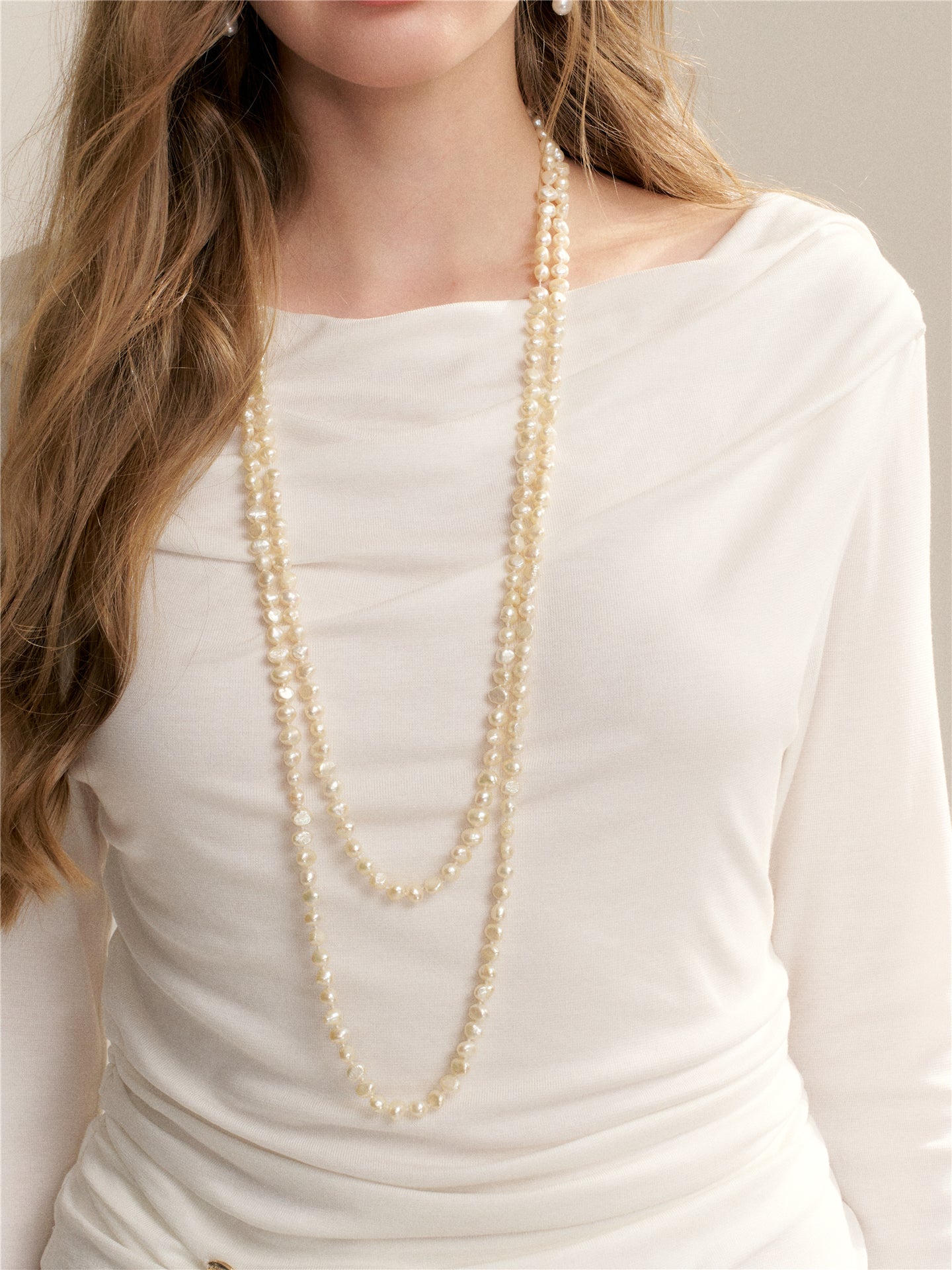 16DEWS 16D246071 Swing collar long sleeved waist cinching dress