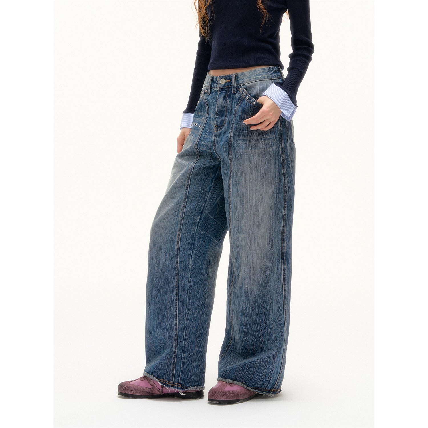 AsGony ASG25376 Rivet washed curved knife jeans