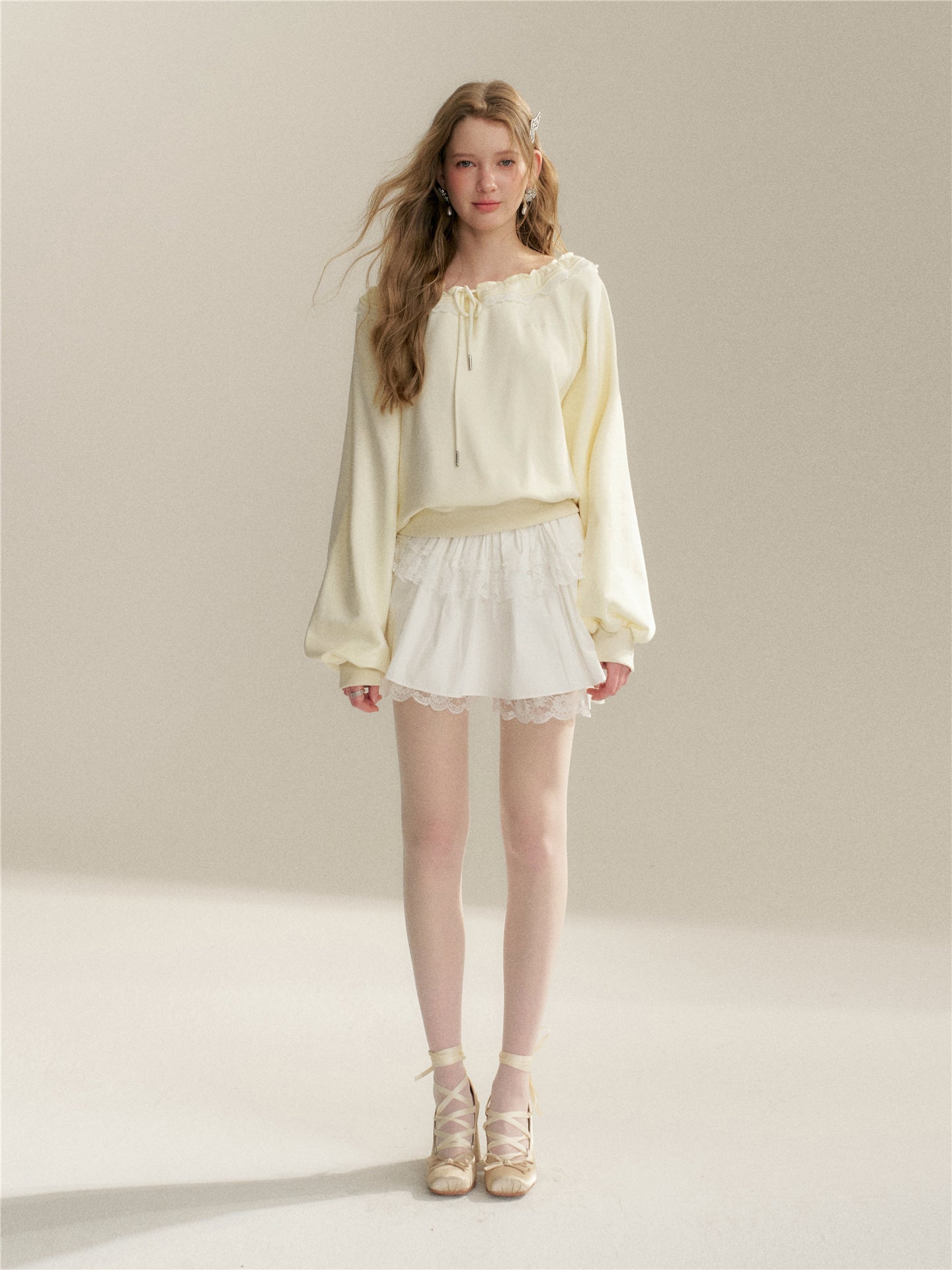 16DEWS 16D26043 Lace patchwork loose hoodie